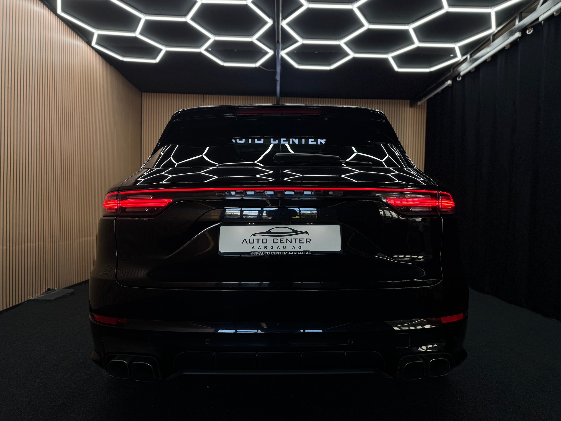 PORSCHE Cayenne Turbo *ab CHF 625.-/ Monat*-image-4
