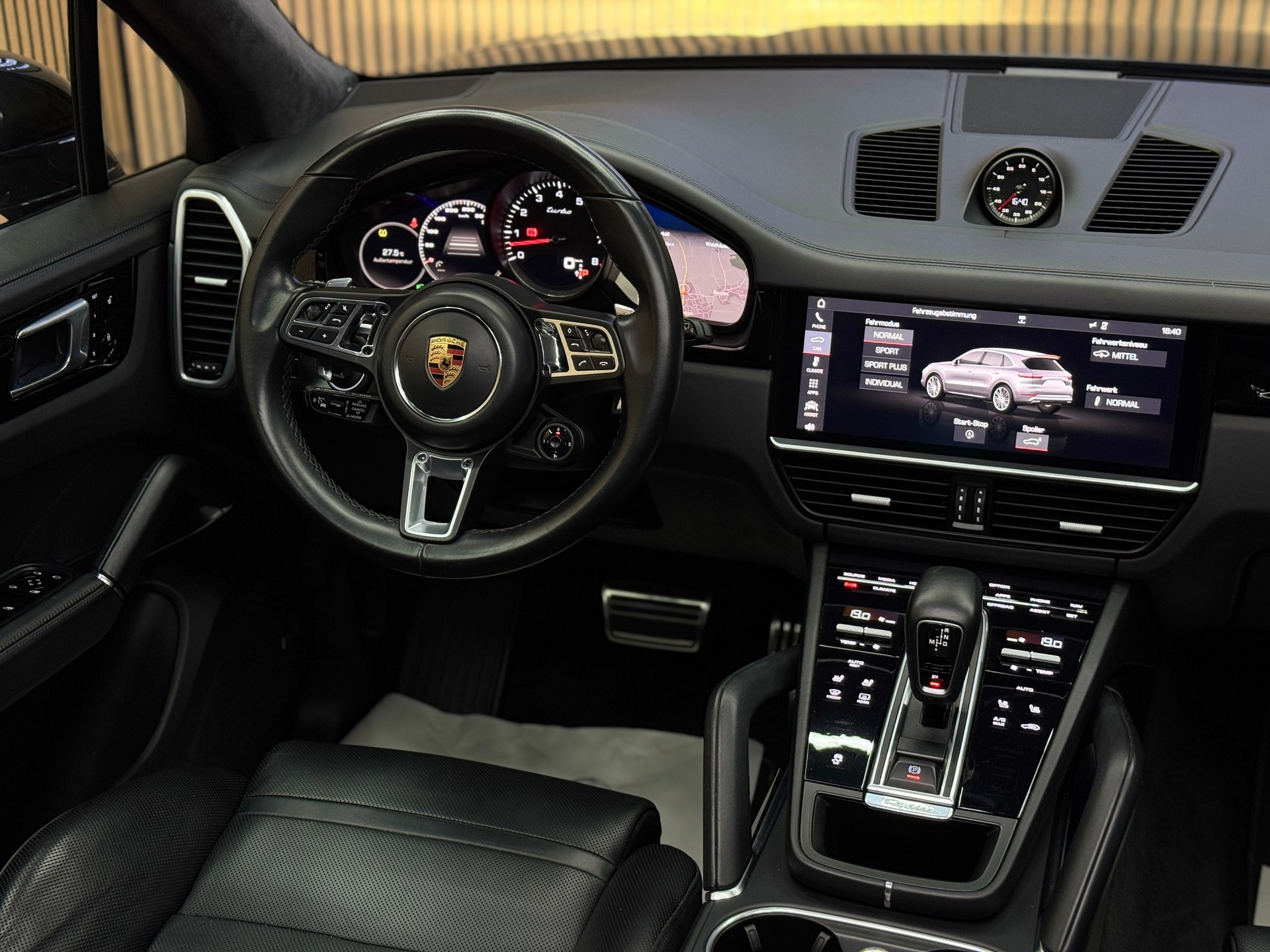 PORSCHE Cayenne Turbo *ab CHF 625.-/ Monat*-image-13
