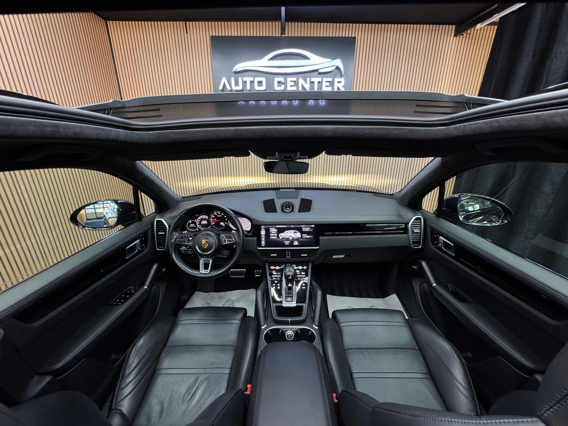 PORSCHE Cayenne Turbo *ab CHF 625.-/ Monat*-image-14