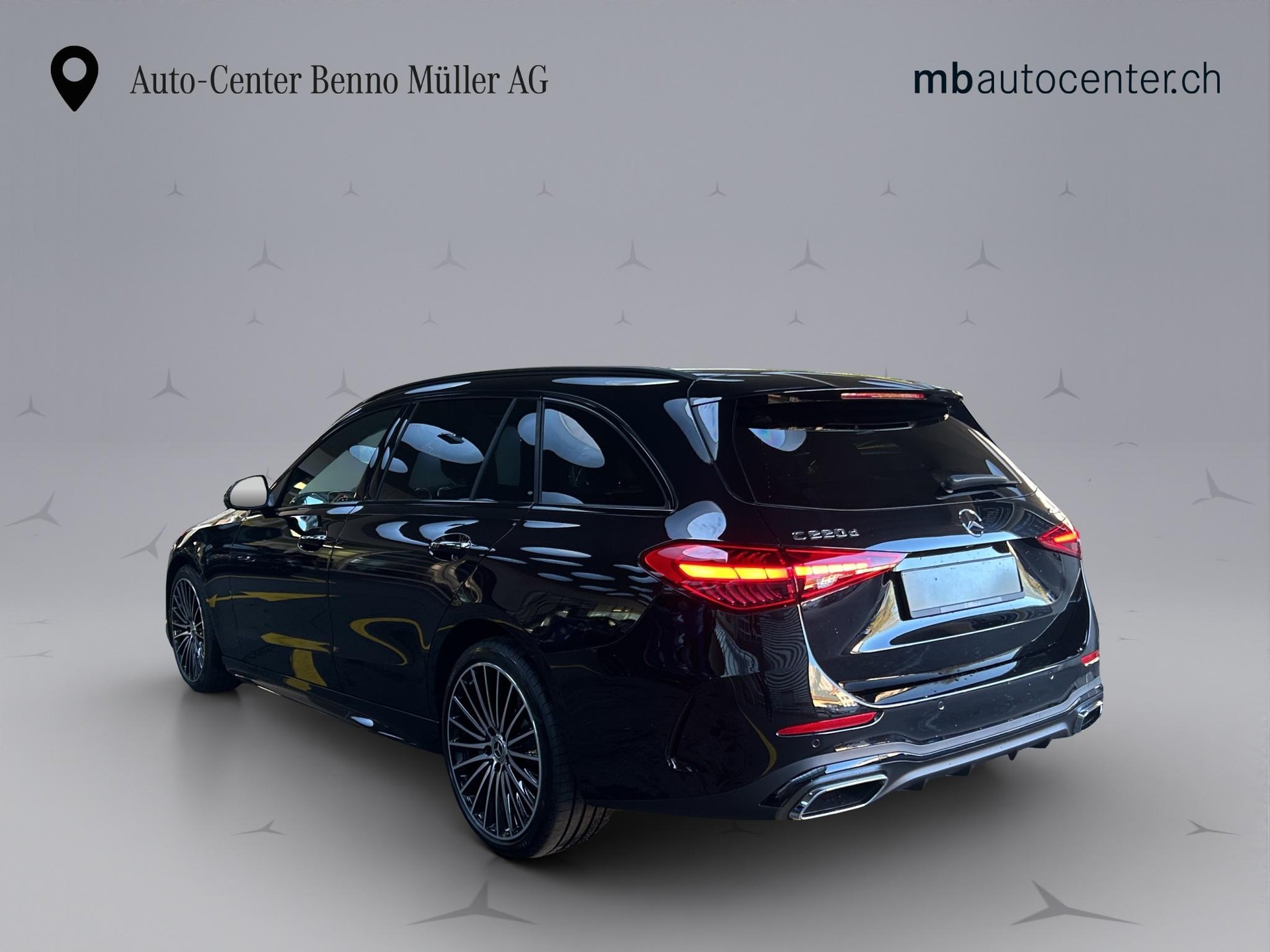 MERCEDES-BENZ C 220 d Swiss Star AMG Line 4matic Kombi-image-2
