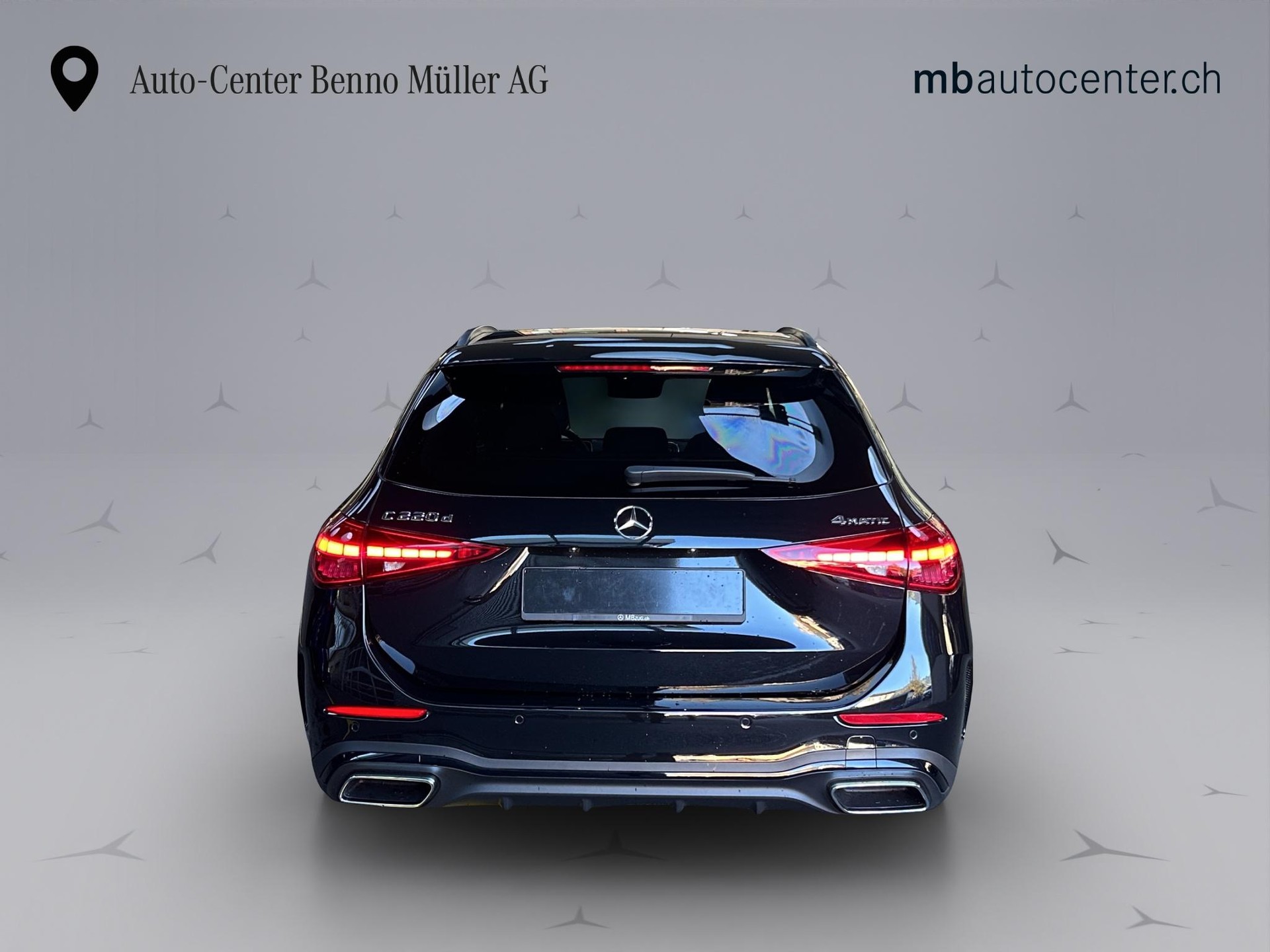 MERCEDES-BENZ C 220 d Swiss Star AMG Line 4matic Kombi-image-3