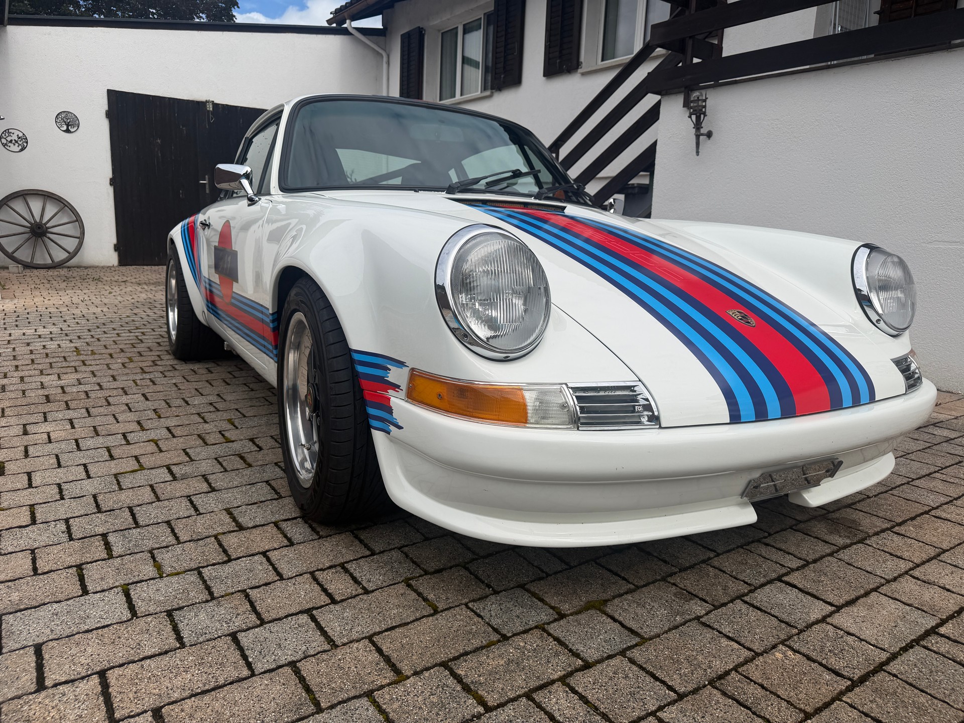 PORSCHE 911 Backdate von dp Motorsport-image-1