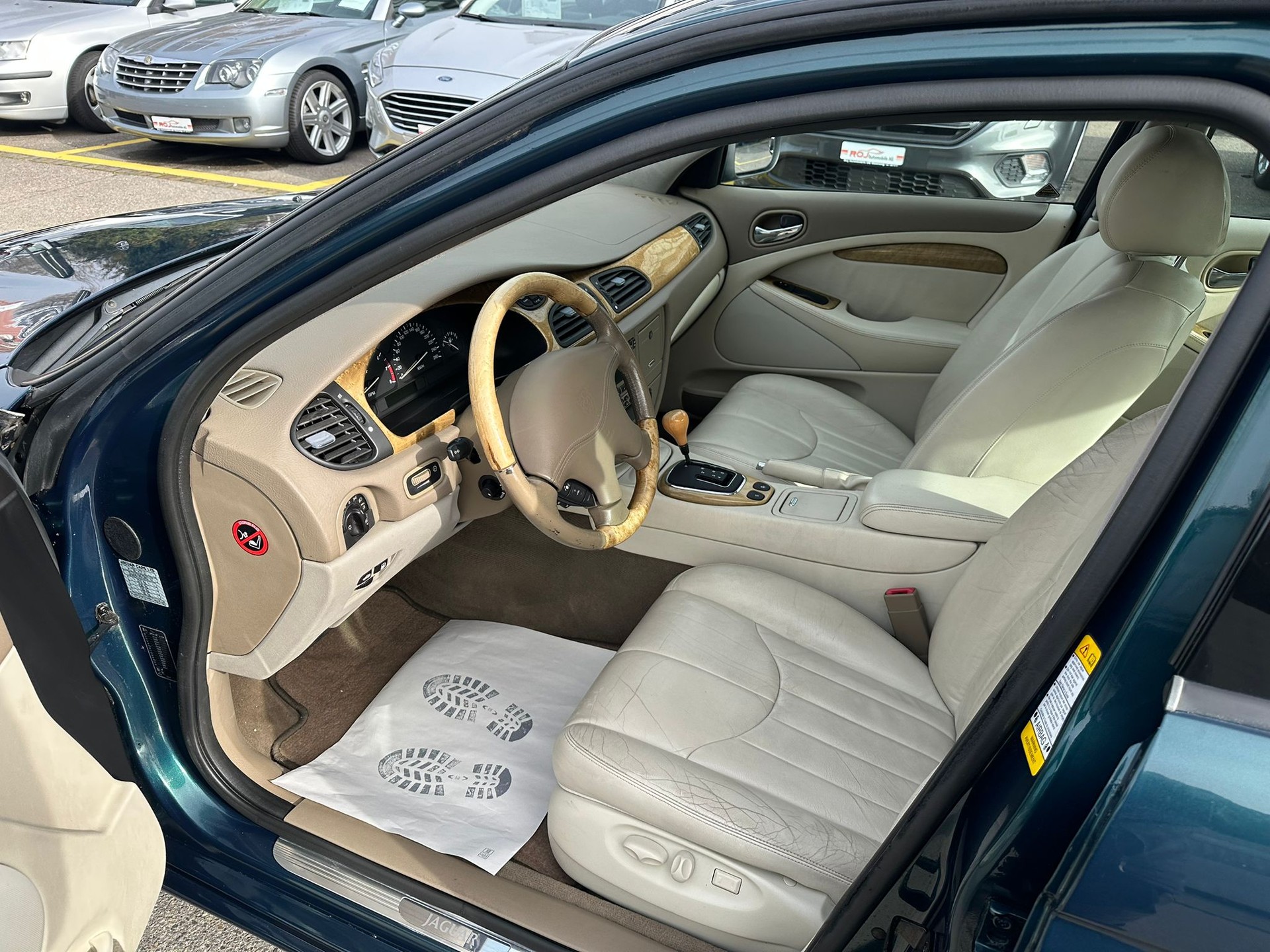 JAGUAR S-Type 4.0 V8-image-8