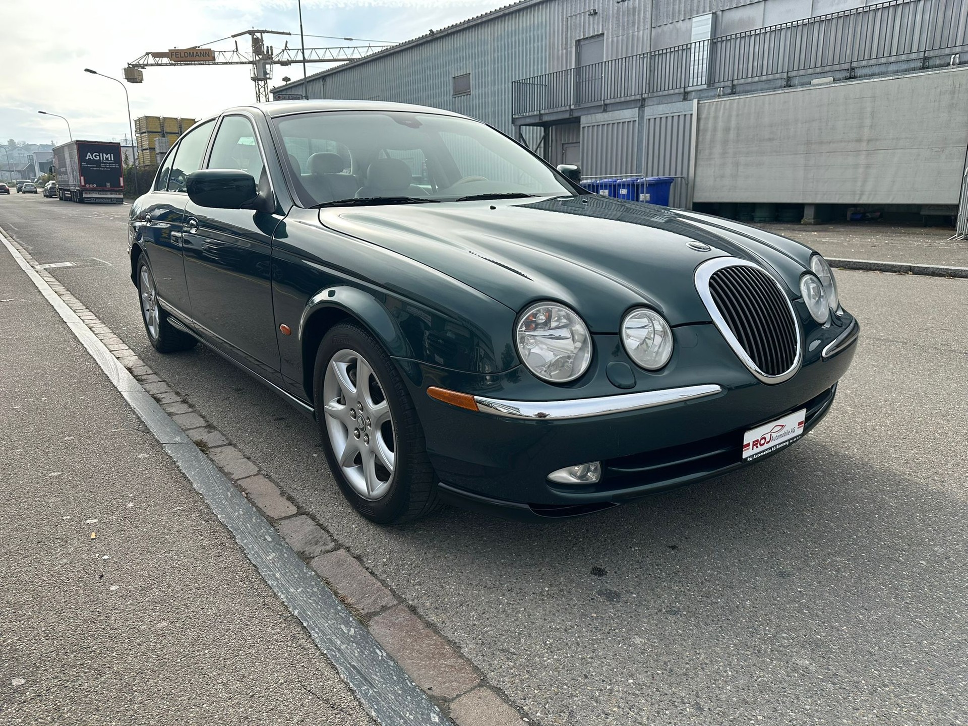 JAGUAR S-Type 4.0 V8-showroom-element-3