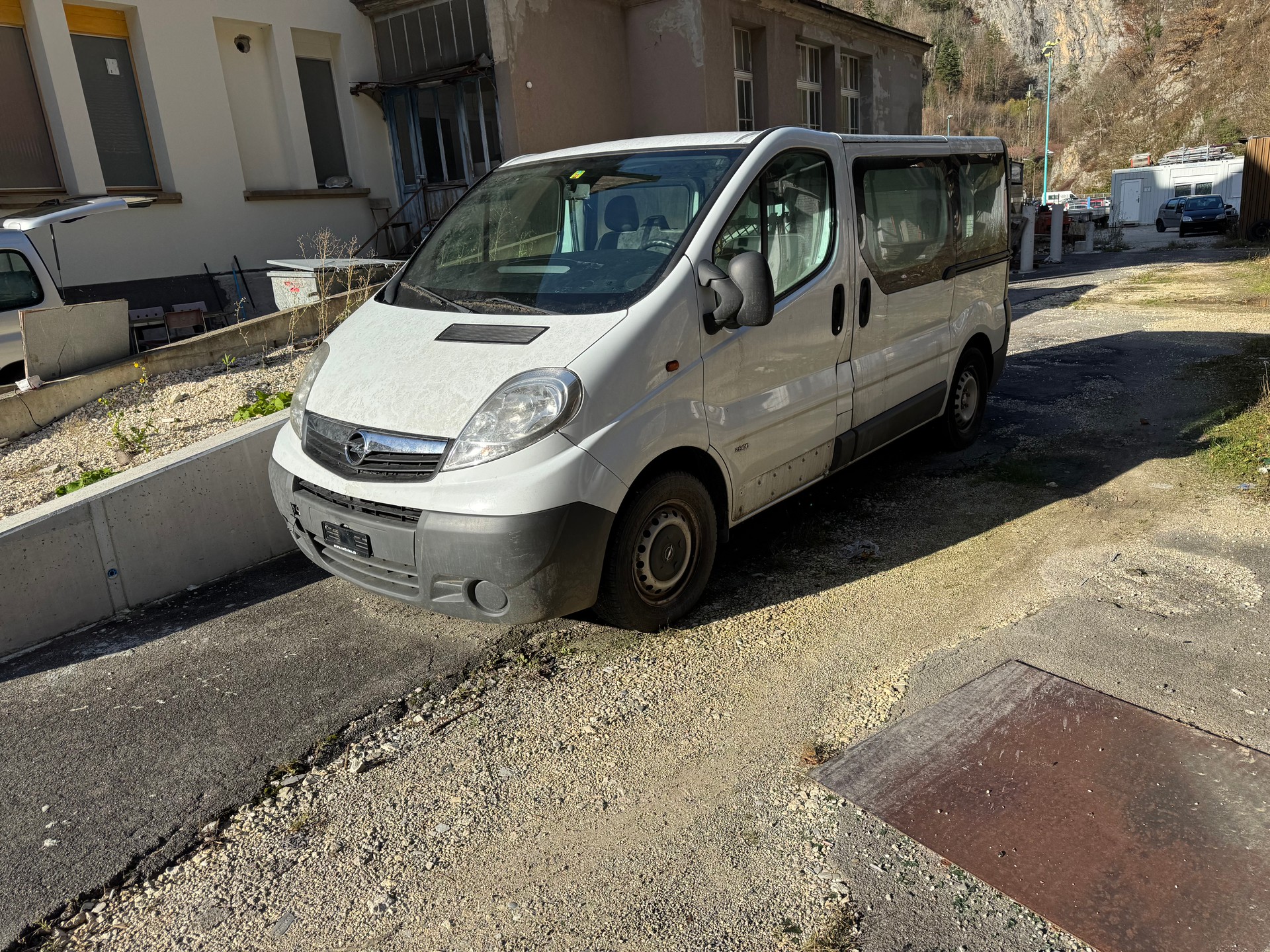 OPEL Vivaro 2.5 CDTI 2.9t L1H1