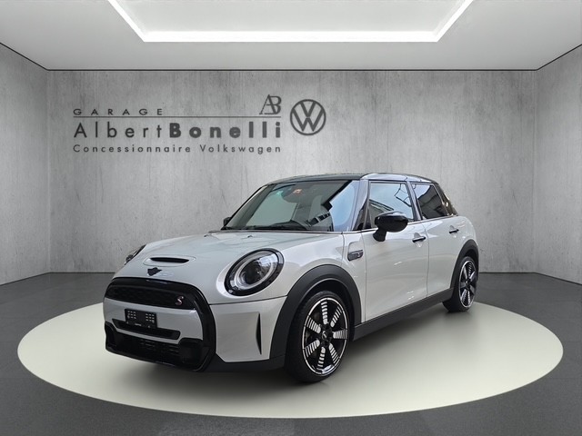 MINI Cooper S Steptronic DKG-showroom-element-1