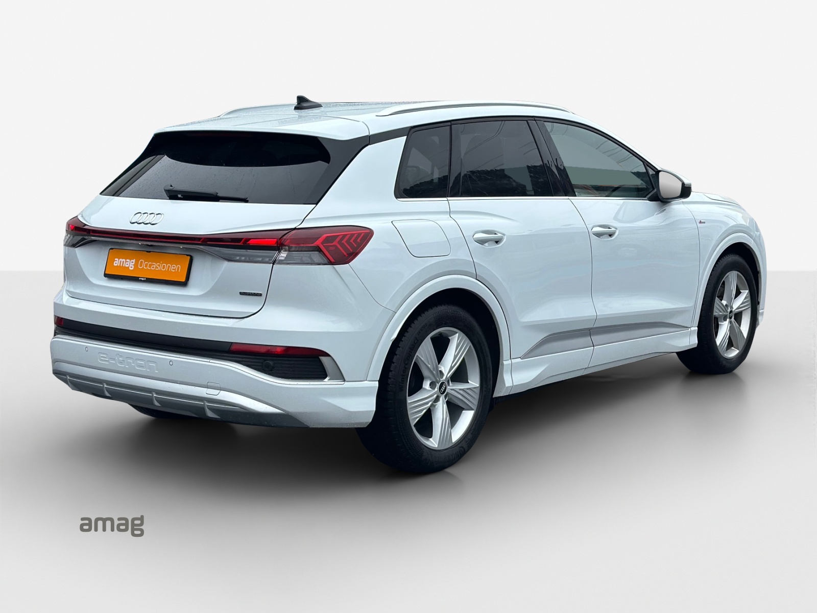 AUDI Q4 e-tron 50 quattro-image-5