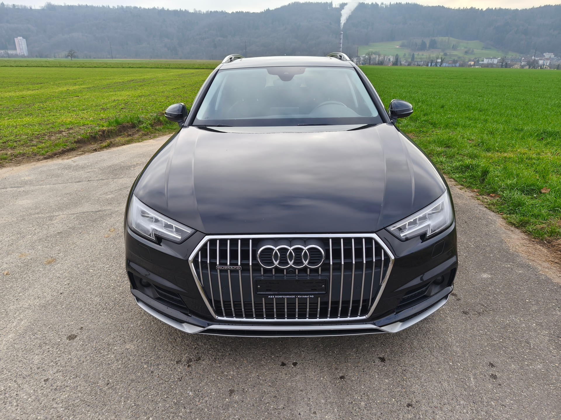 AUDI A4 allroad 2.0 TFSI quattro S-tronic-image-7