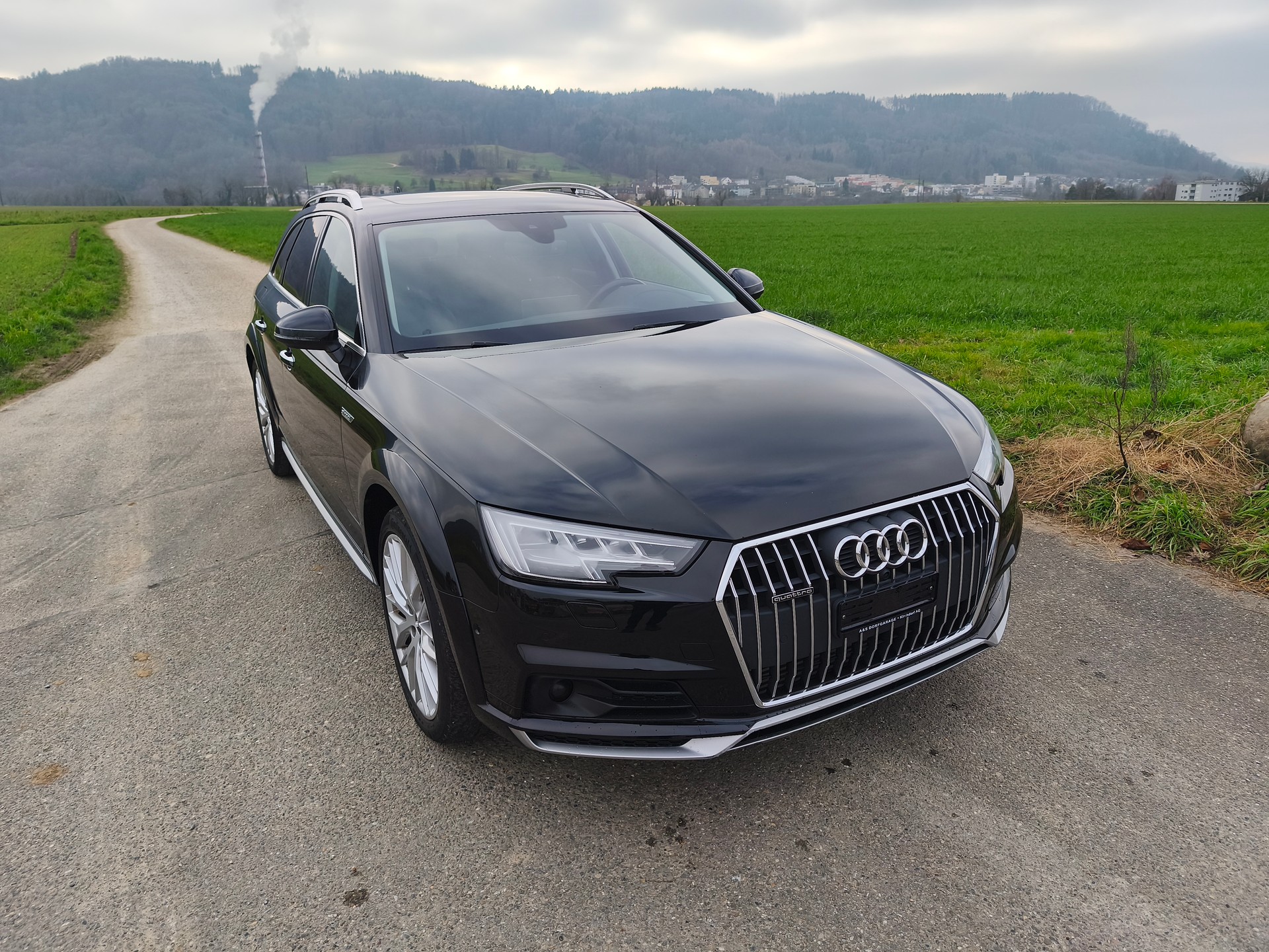 AUDI A4 allroad 2.0 TFSI quattro S-tronic-image-6