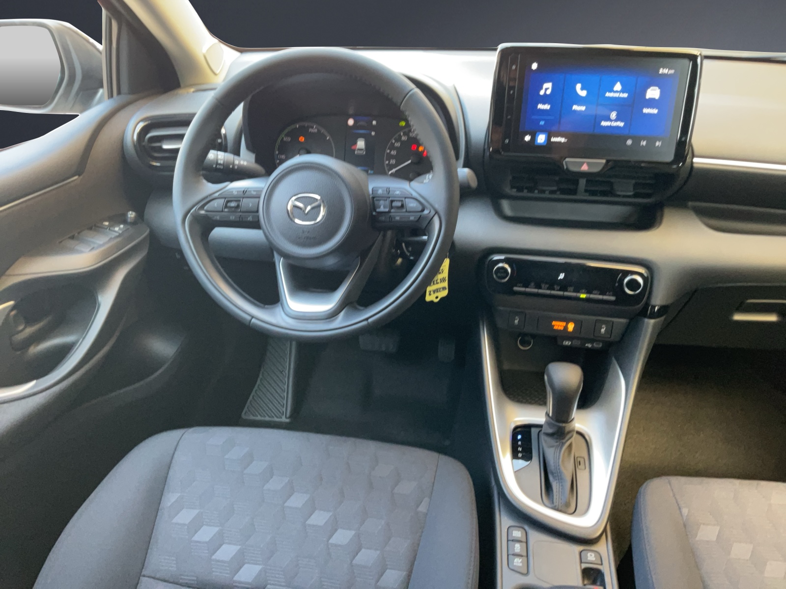 MAZDA 2 Hybrid Centre-line-image-9