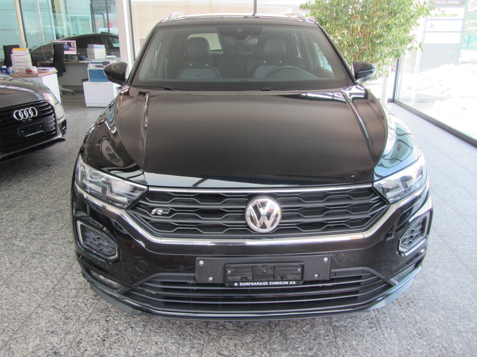 VW T-Roc 2.0 TSI Sport DSG 4Motion-image-0