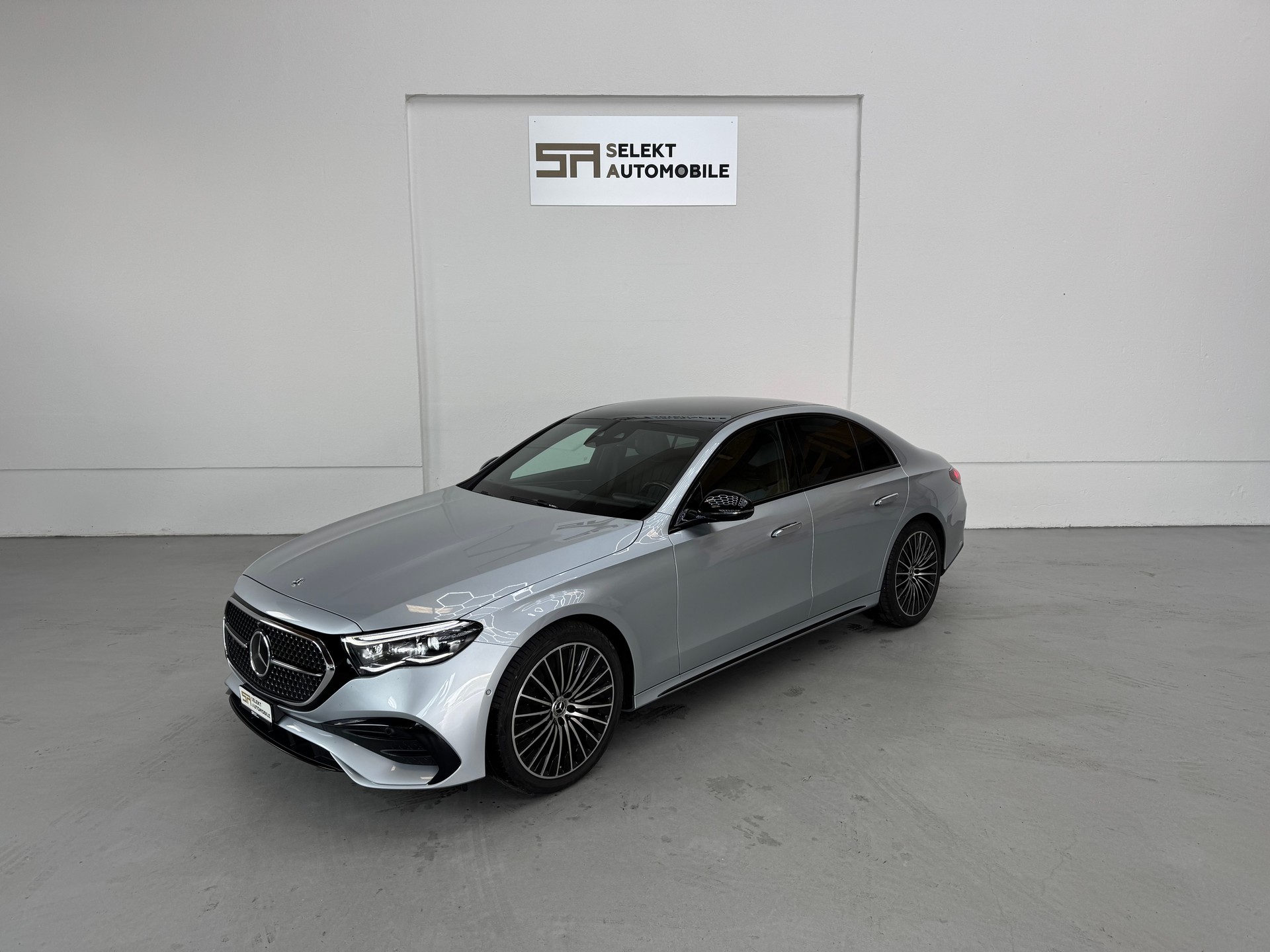 MERCEDES-BENZ E 220 d 4Matic 9G-Tronic | CH-Fahrzeug-image-0
