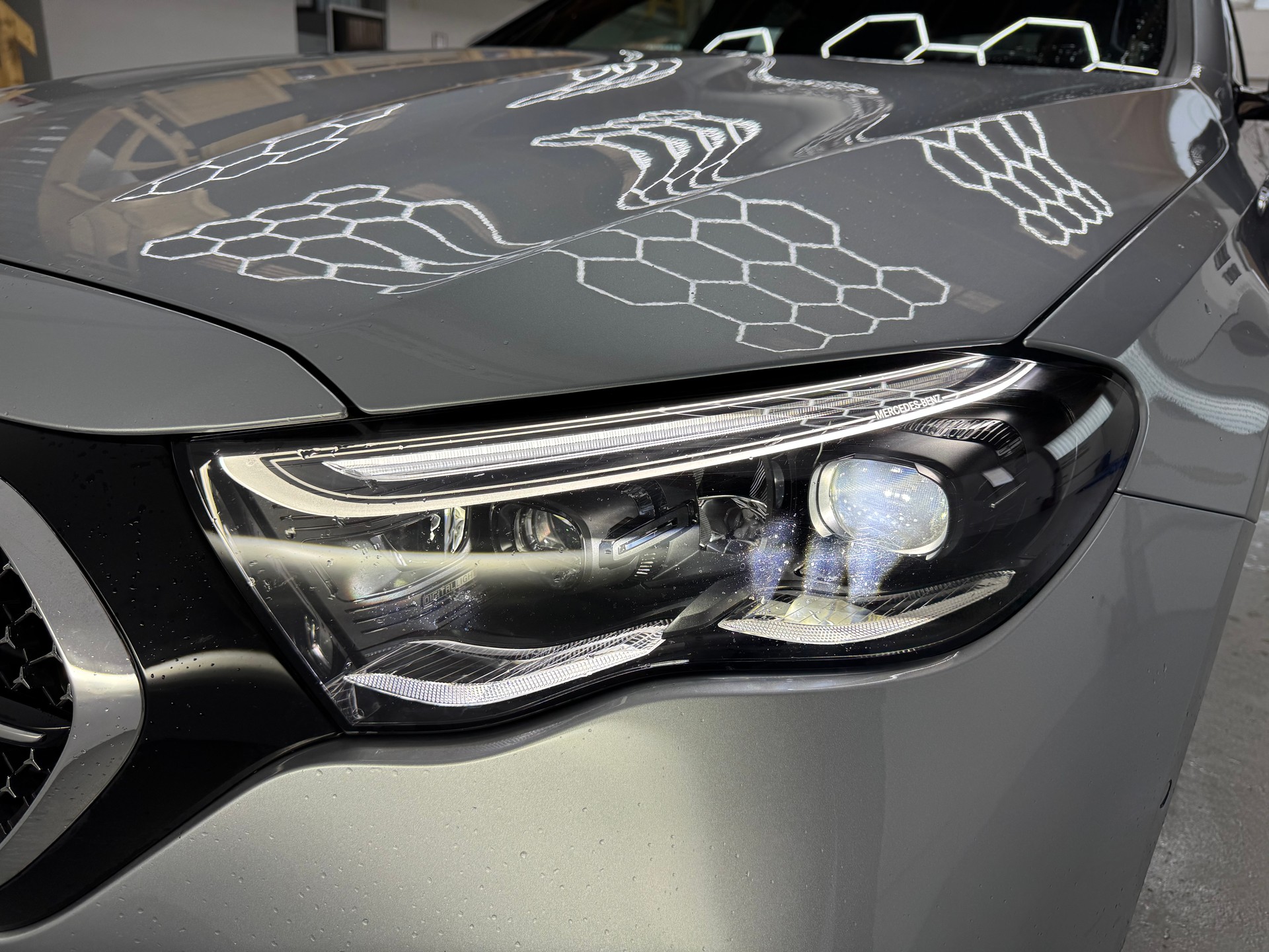 MERCEDES-BENZ E 220 d 4Matic 9G-Tronic-image-7