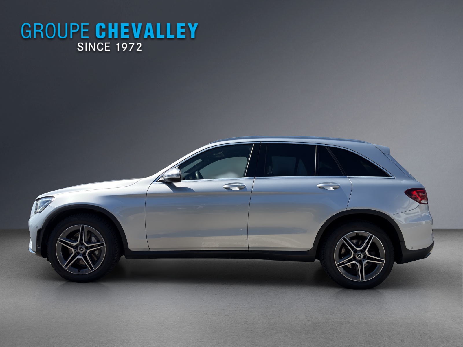 Image MERCEDES-BENZ GLC-300 GLC 300 AMG Line 4Matic 9G-Tronic