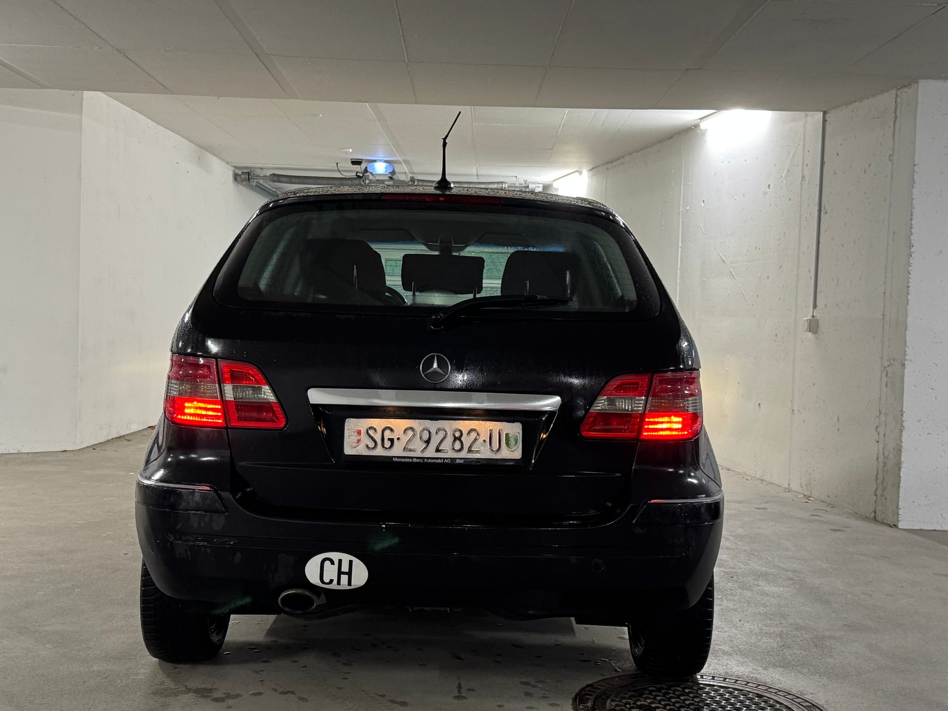 MERCEDES-BENZ B 150 Special Edition-image-6