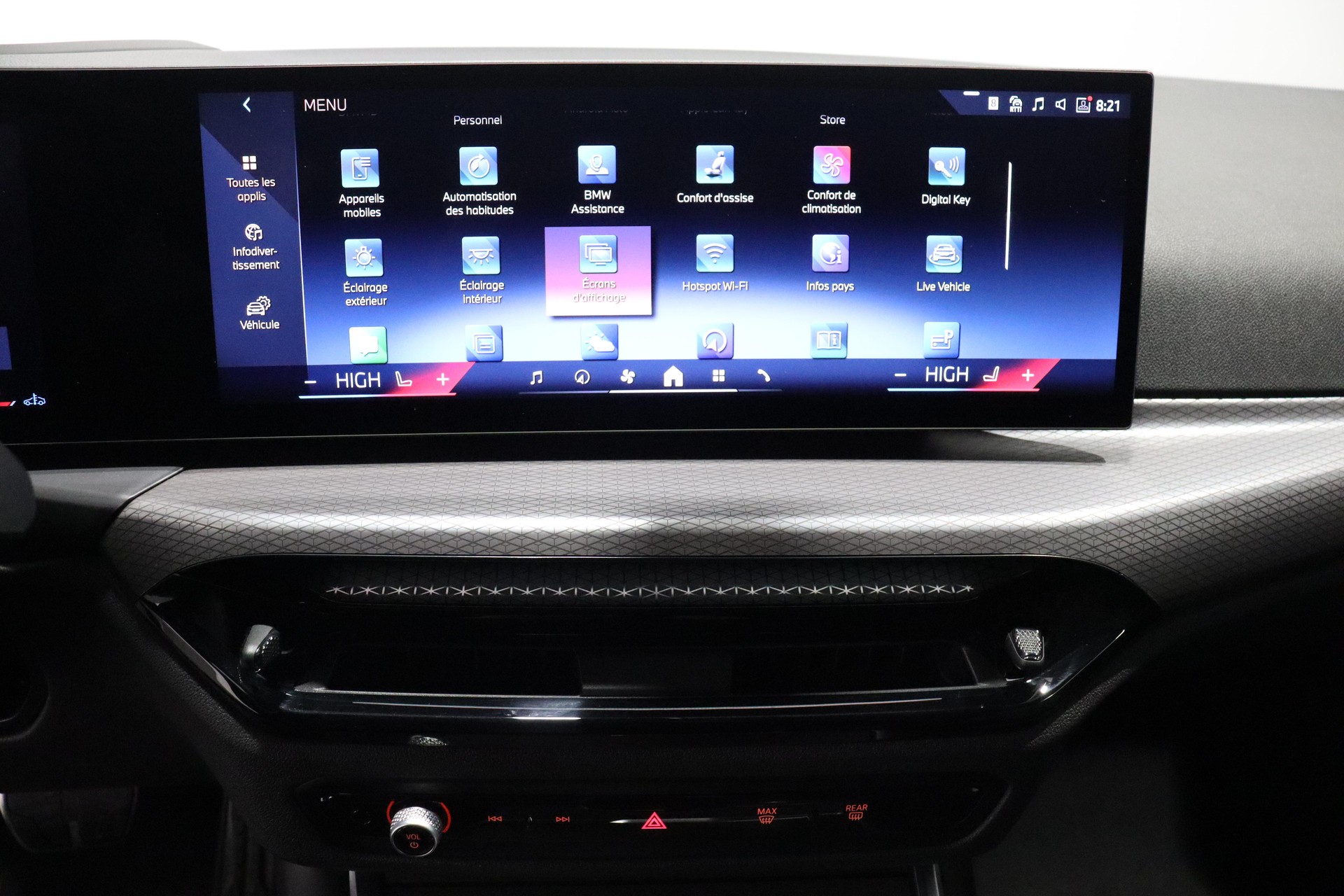 BMW 320d xDrive SAG Touring-image-12