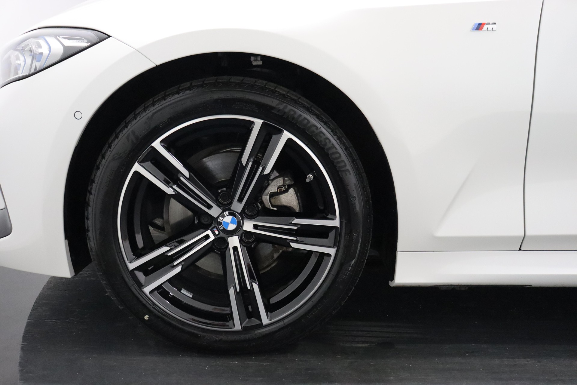 BMW 320d xDrive SAG Touring-image-6
