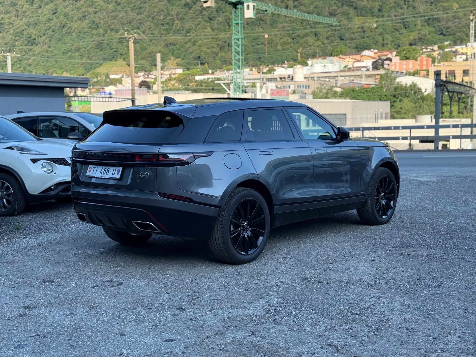 LAND ROVER Range Rover Velar R-Dynamic P 300 S Automatic-image-2