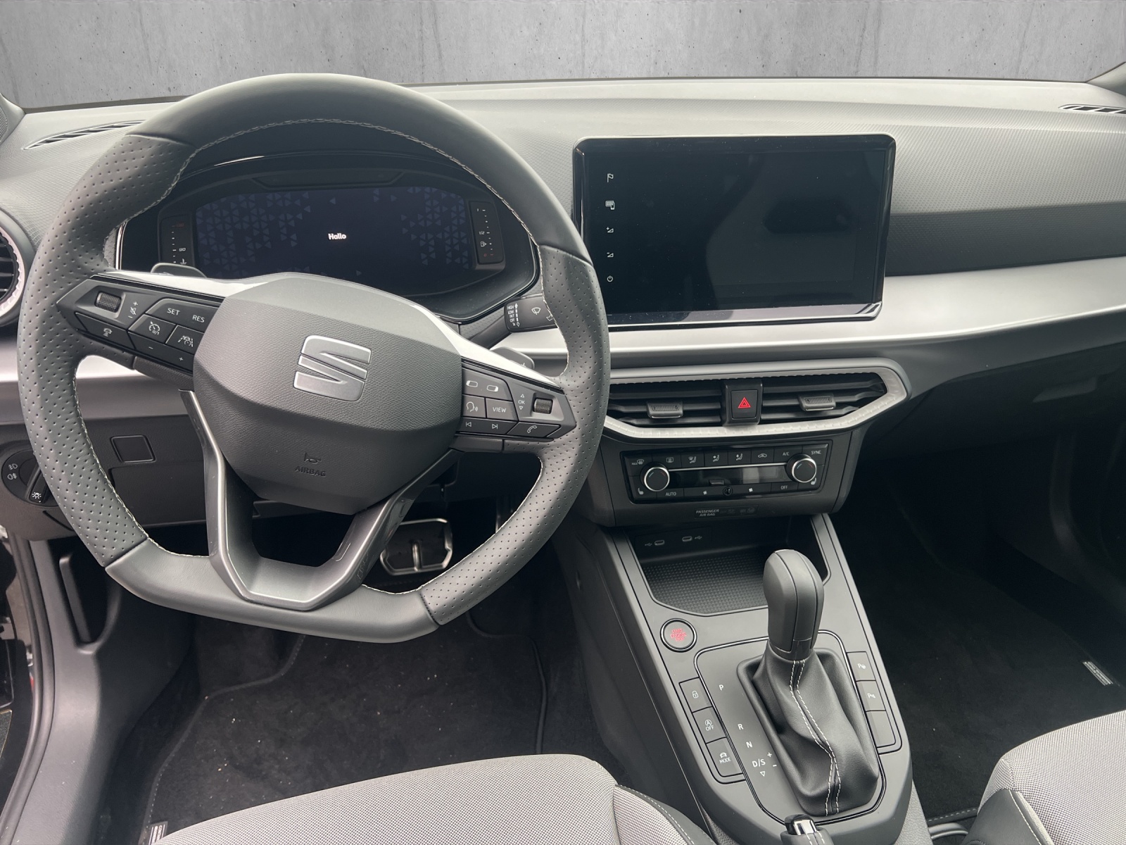 SEAT Arona 1.5 Eco TSI Move FR DSG Black Pack Edition-image-8