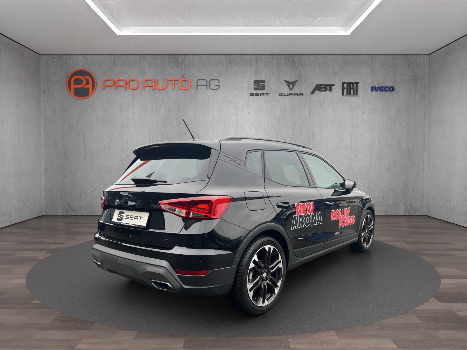 SEAT Arona 1.5 Eco TSI Move FR DSG Black Pack Edition-image-4