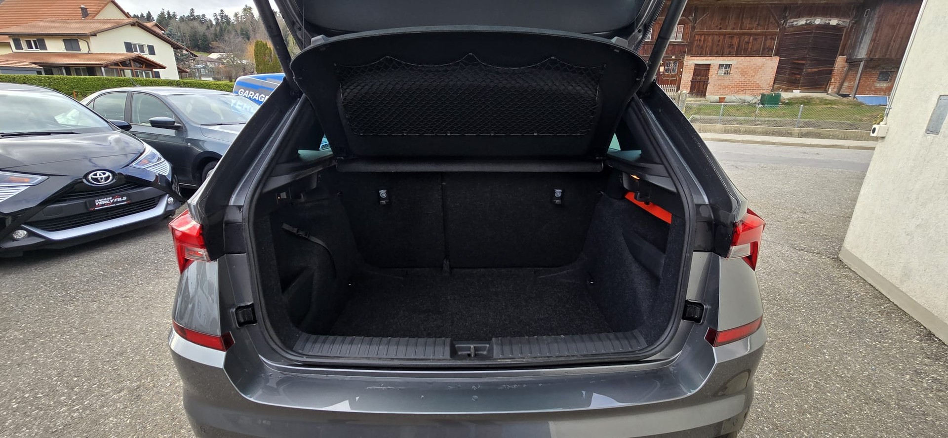 SKODA Kamiq 1.5 TSI ACT Monte Carlo DSG-image-4