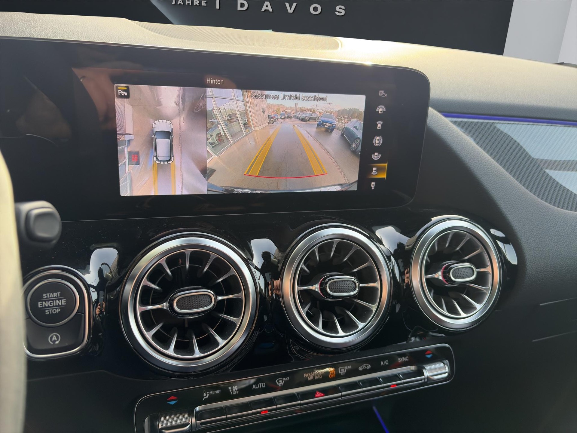 MERCEDES-BENZ GLA 45 S AMG 4matic+-image-13