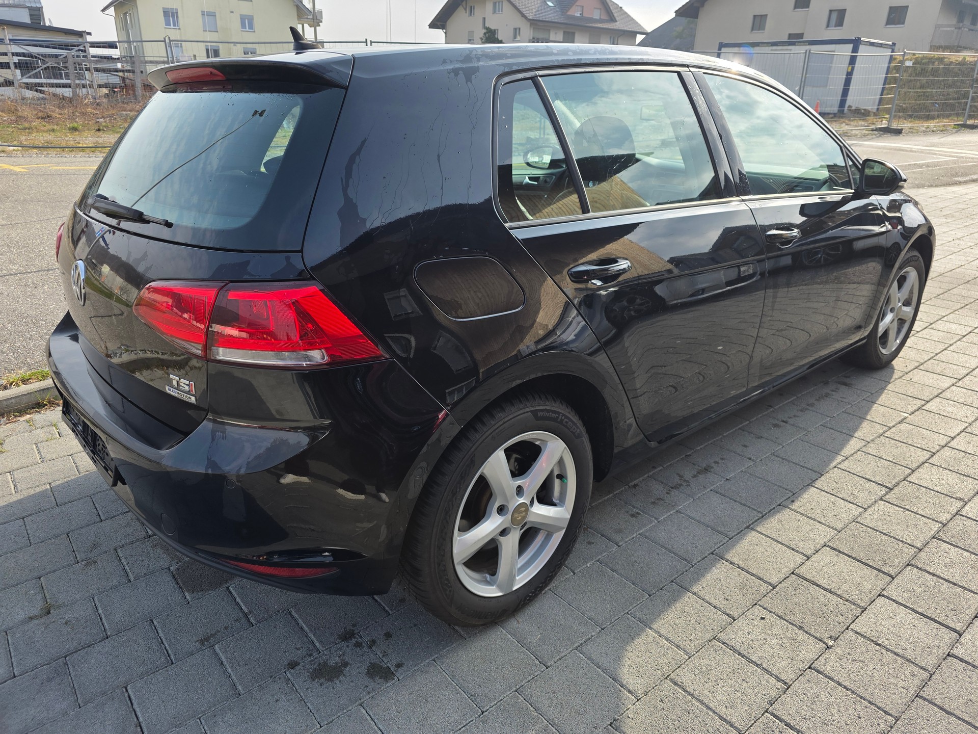 VW Golf 7 1.4 TSI Trendline, export auto braucht öl-image-3