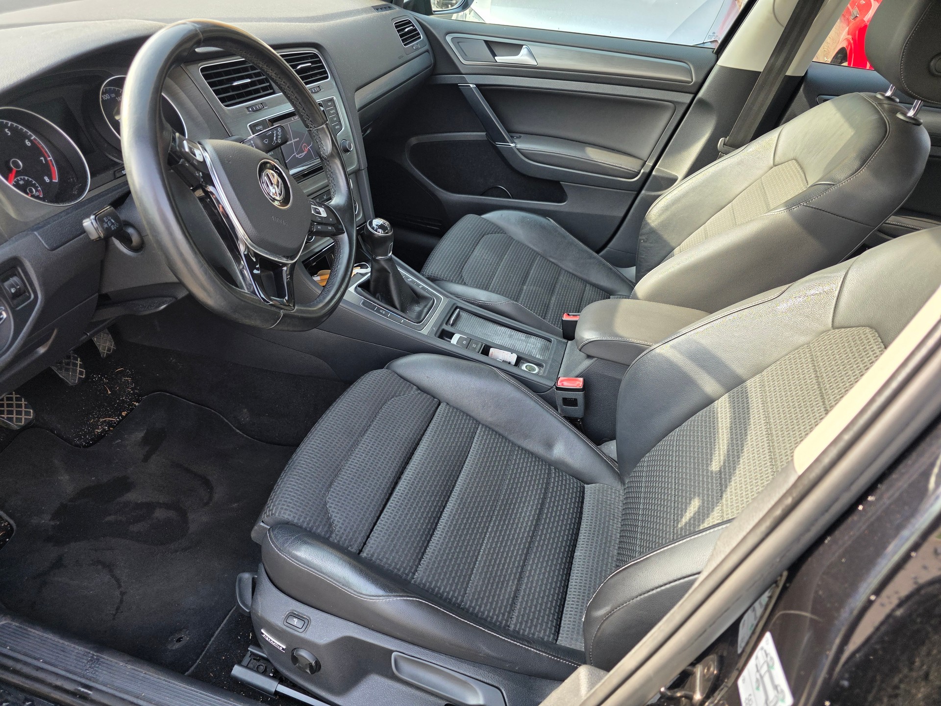 VW Golf 7 1.4 TSI Trendline, export auto braucht öl-image-6