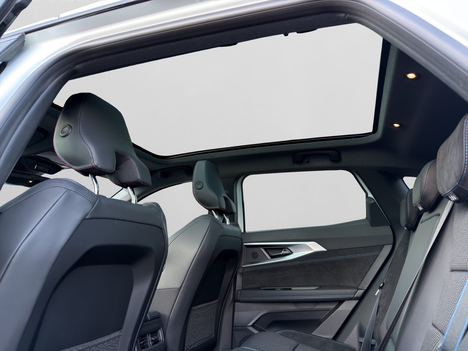 RENAULT Austral 1.2 E-Tech esprit Alpine-image-9