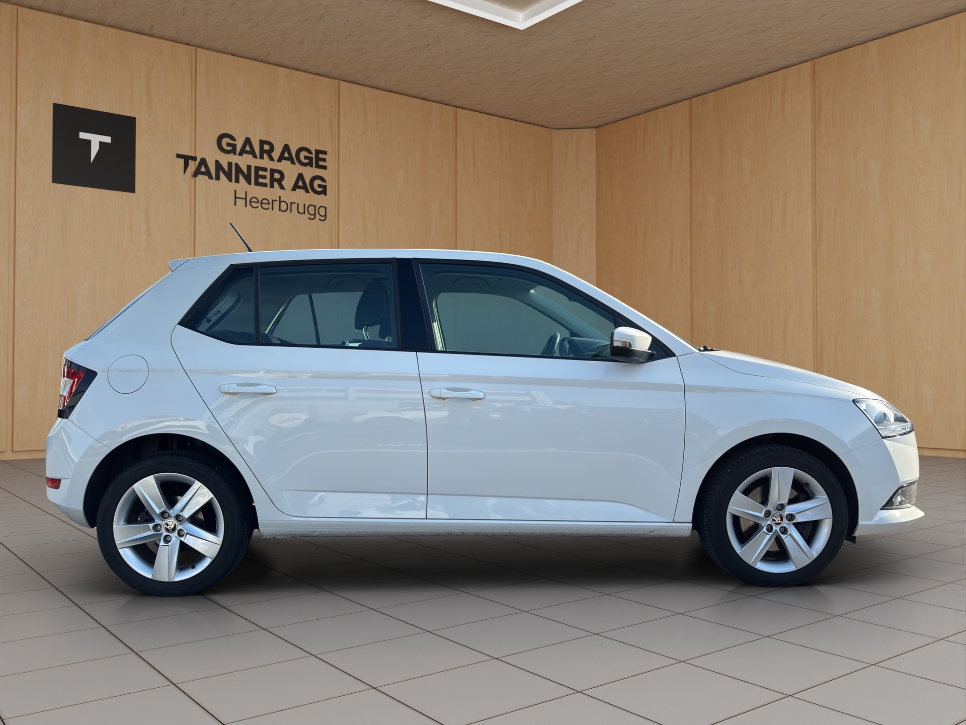 SKODA Fabia 1.0 TSI Ambition DSG-image-3