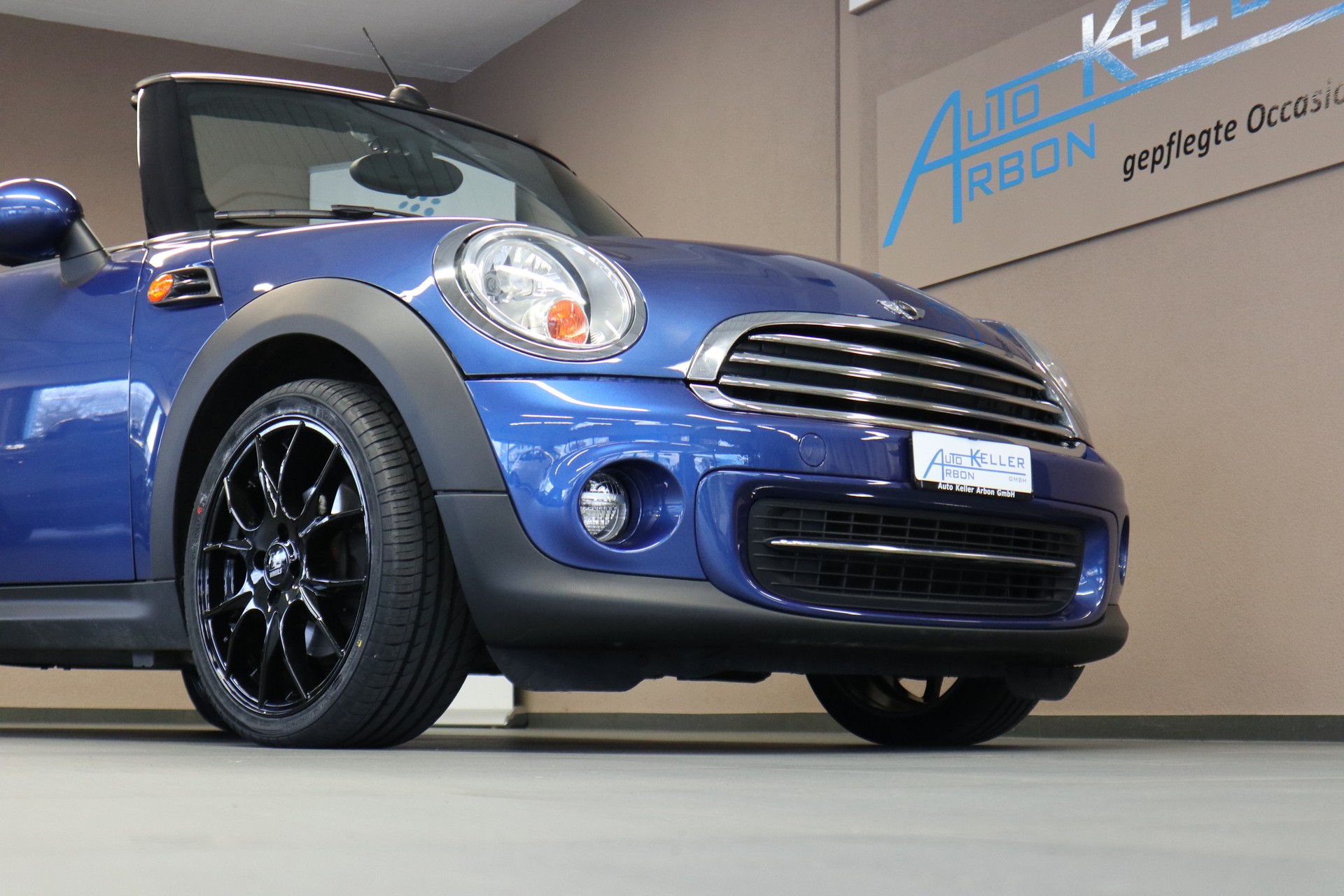 MINI Cabrio R57 1.6i Cooper-image-4