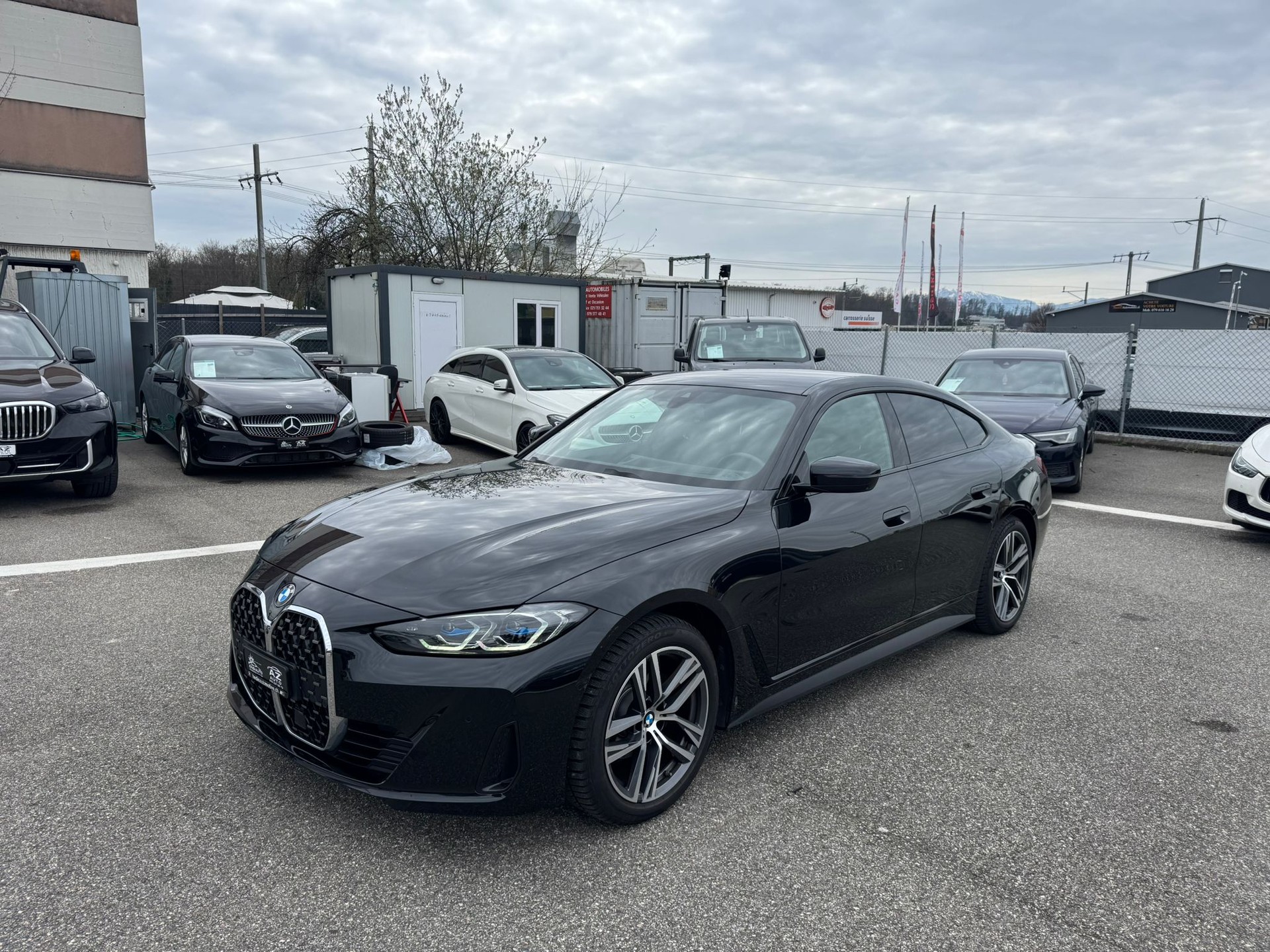 BMW 420i Gran Coupé Steptronic vehicule Suisse 🇨🇭-image-1