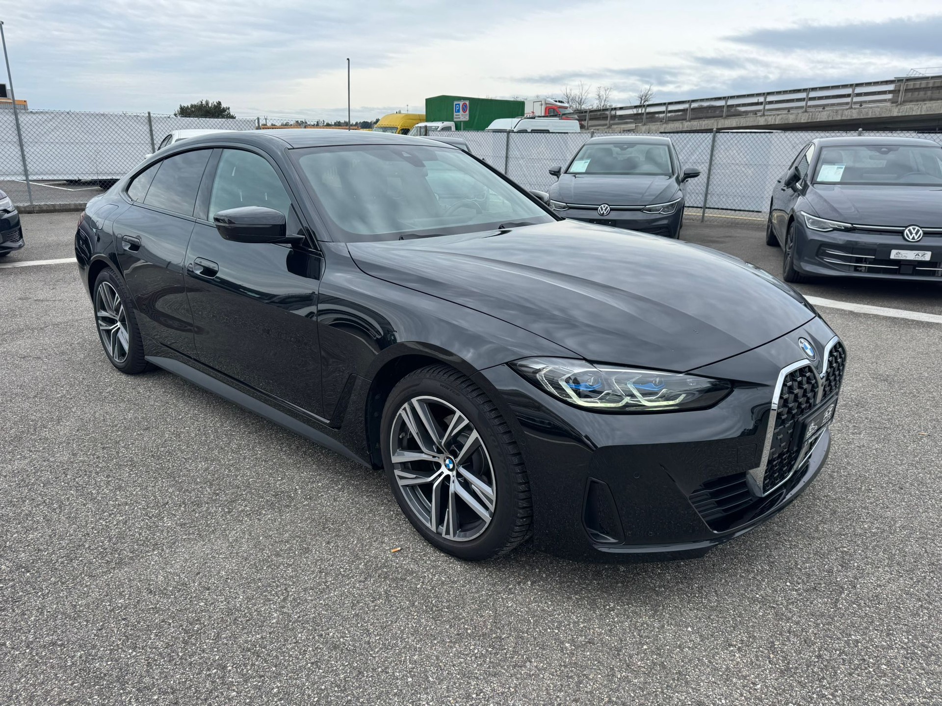 BMW 420i Gran Coupé Steptronic vehicule Suisse 🇨🇭-image-7