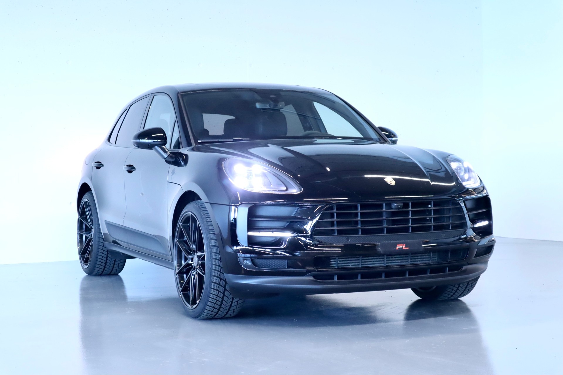 PORSCHE Macan PDK-image-7