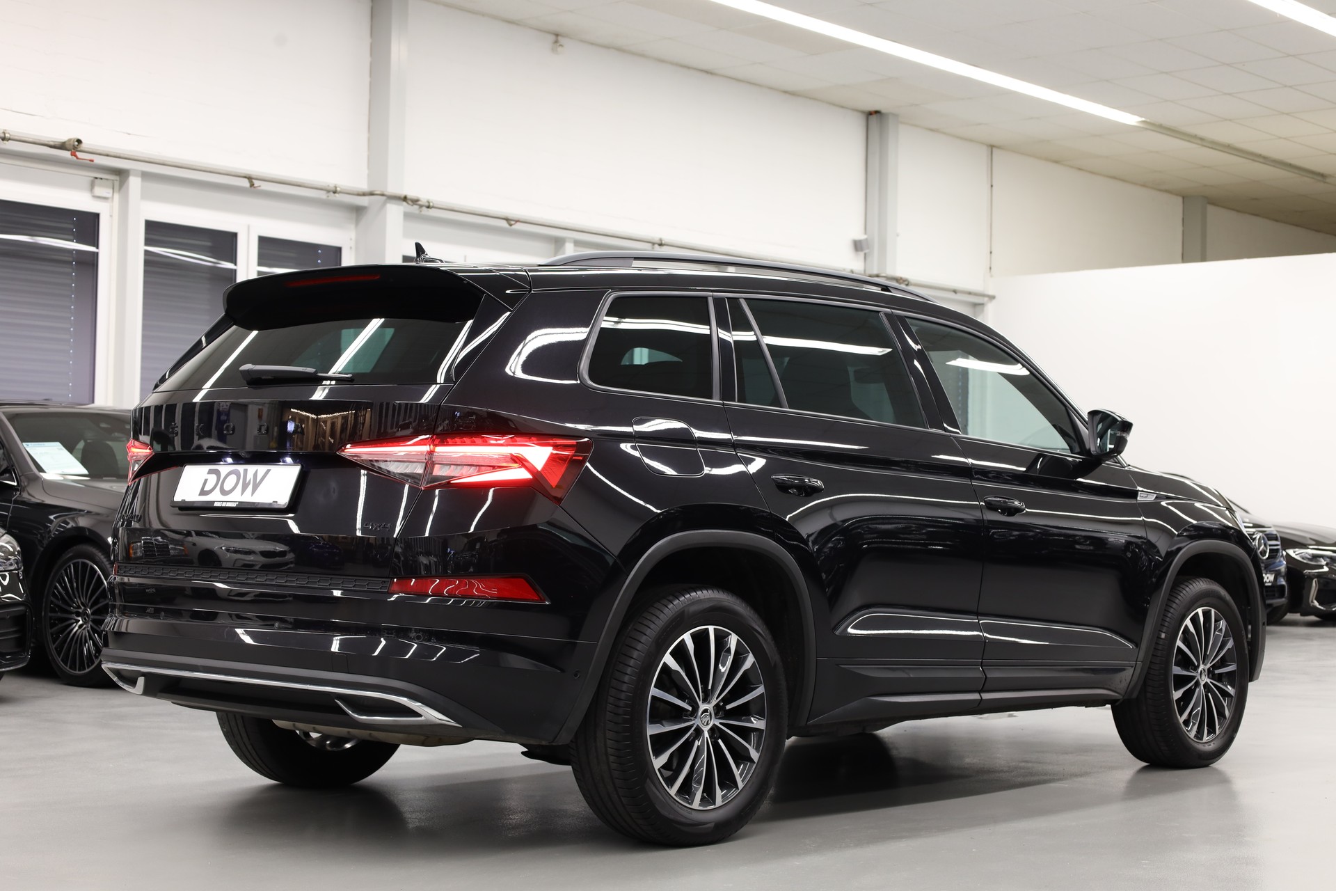 SKODA Kodiaq 2.0 TSI Sportline DSG-image-3