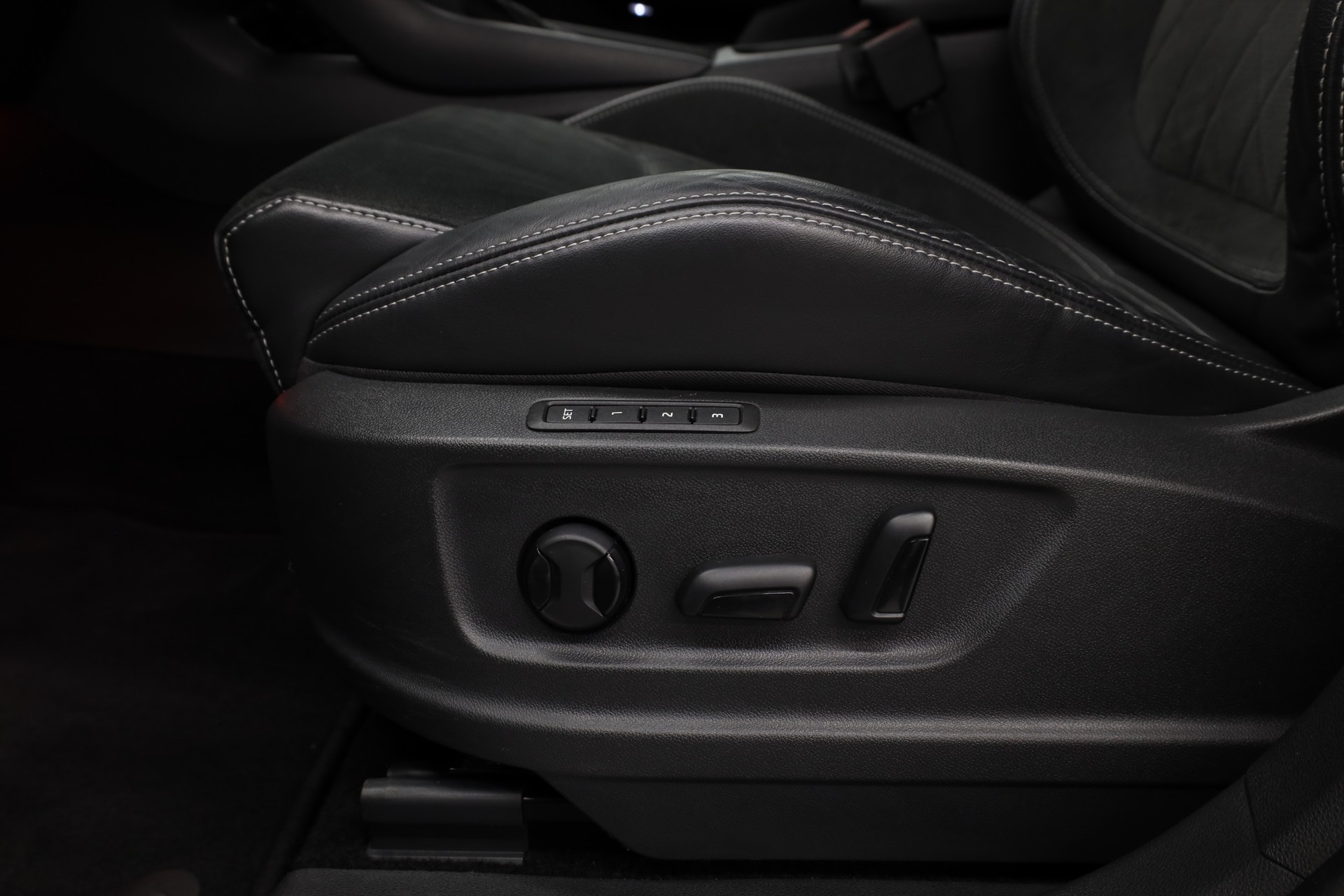 SKODA Kodiaq 2.0 TSI Sportline DSG-image-23