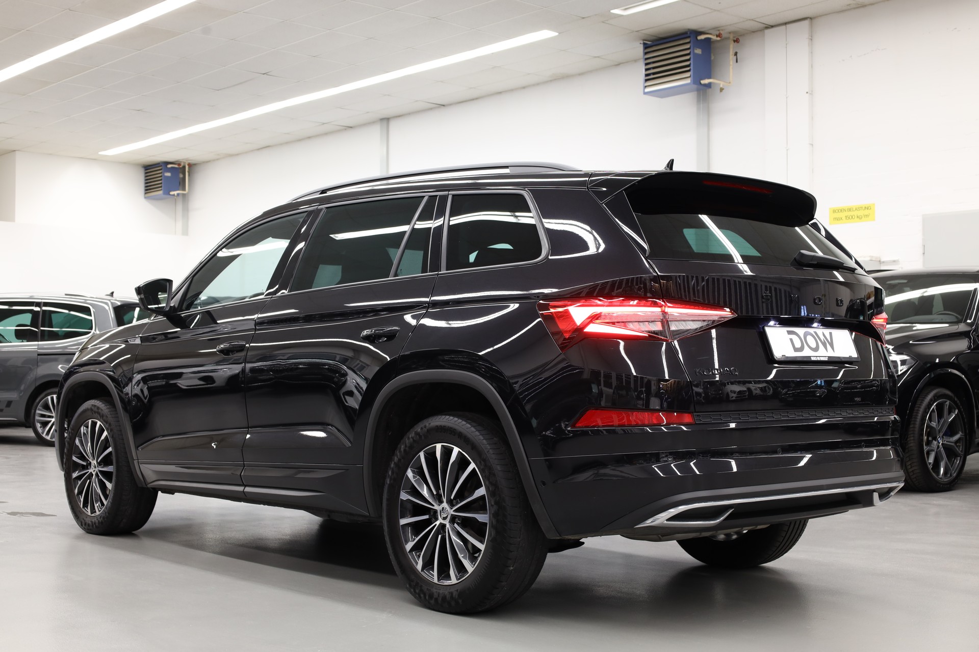 SKODA Kodiaq 2.0 TSI Sportline DSG-image-4