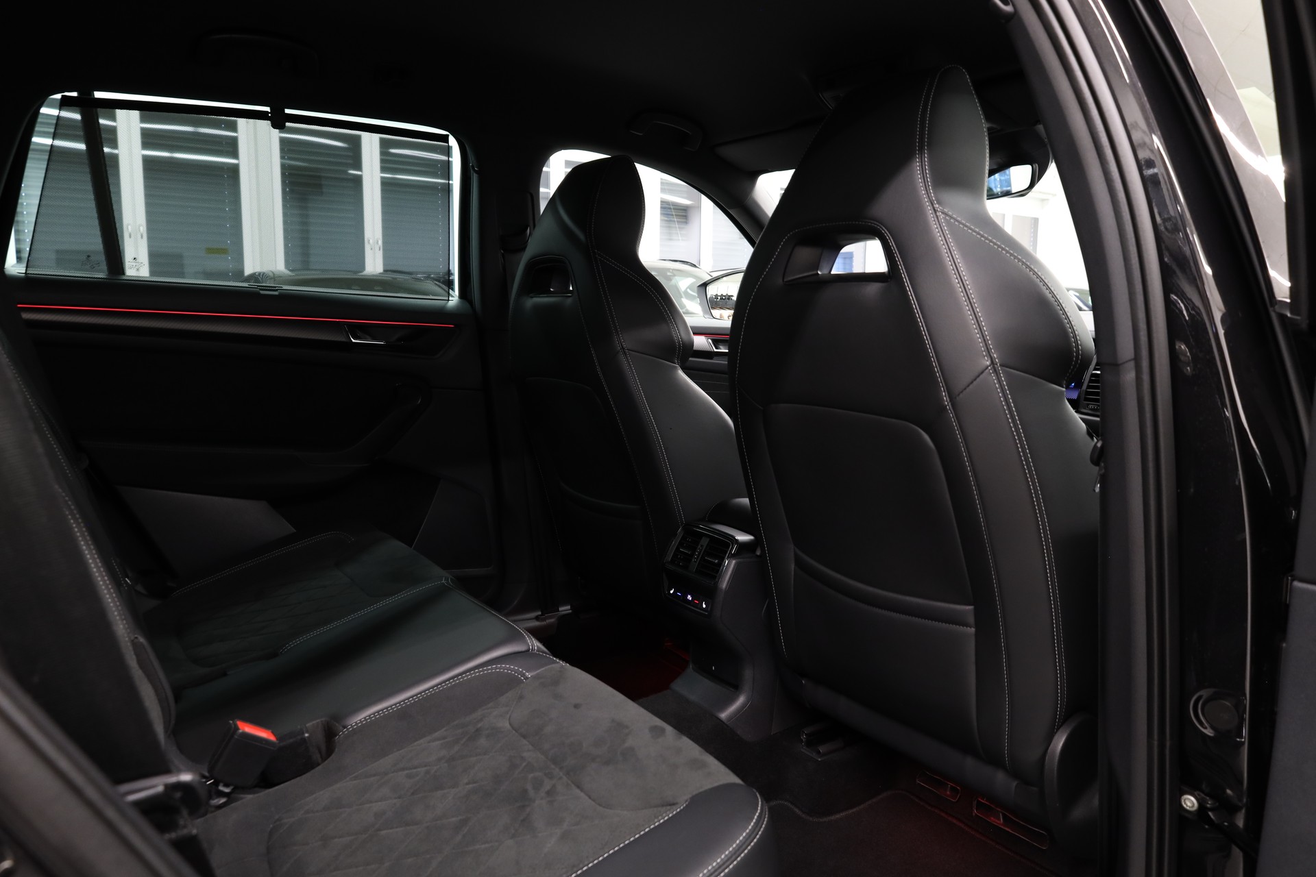 SKODA Kodiaq 2.0 TSI Sportline DSG-image-26