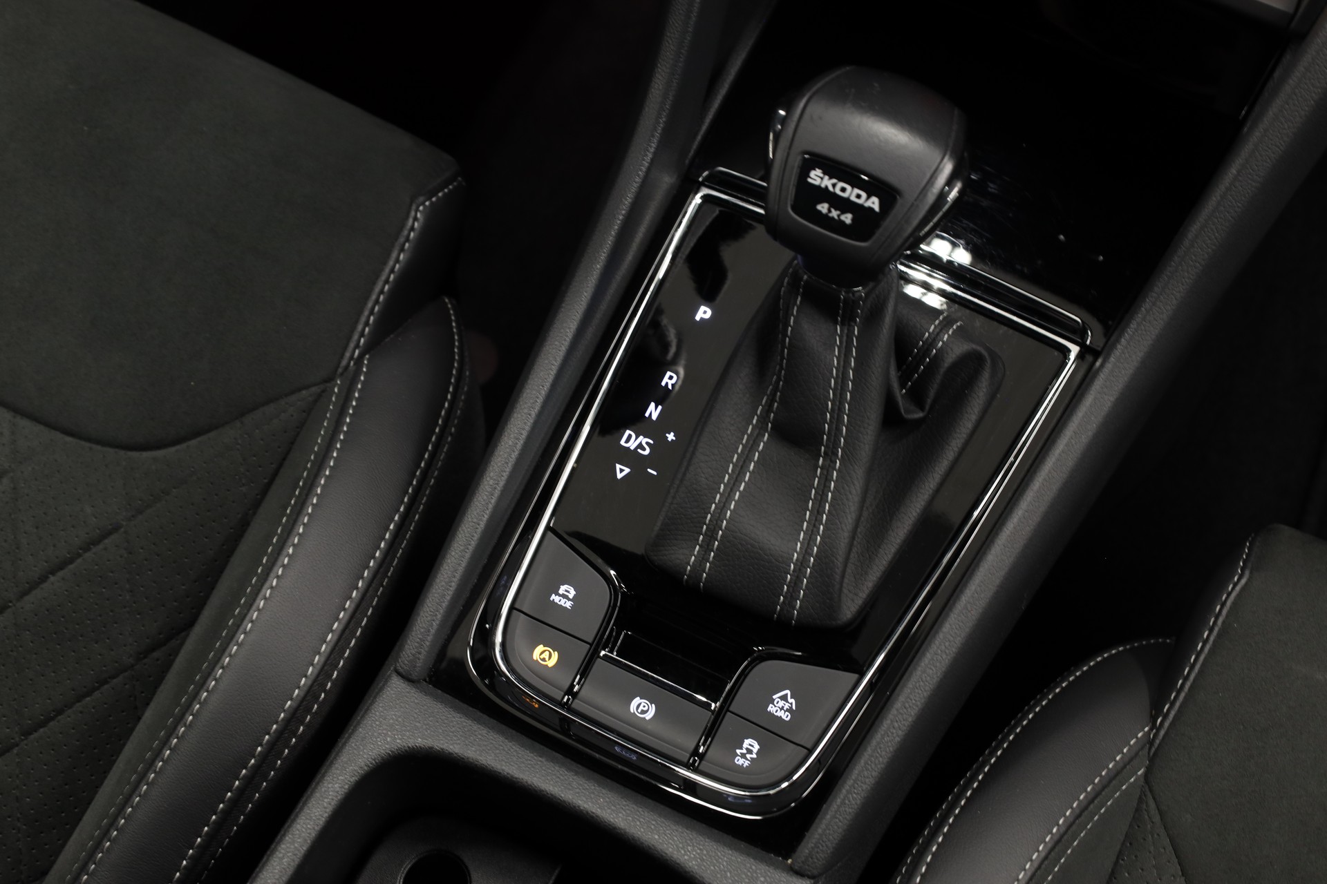 SKODA Kodiaq 2.0 TSI Sportline DSG-image-20
