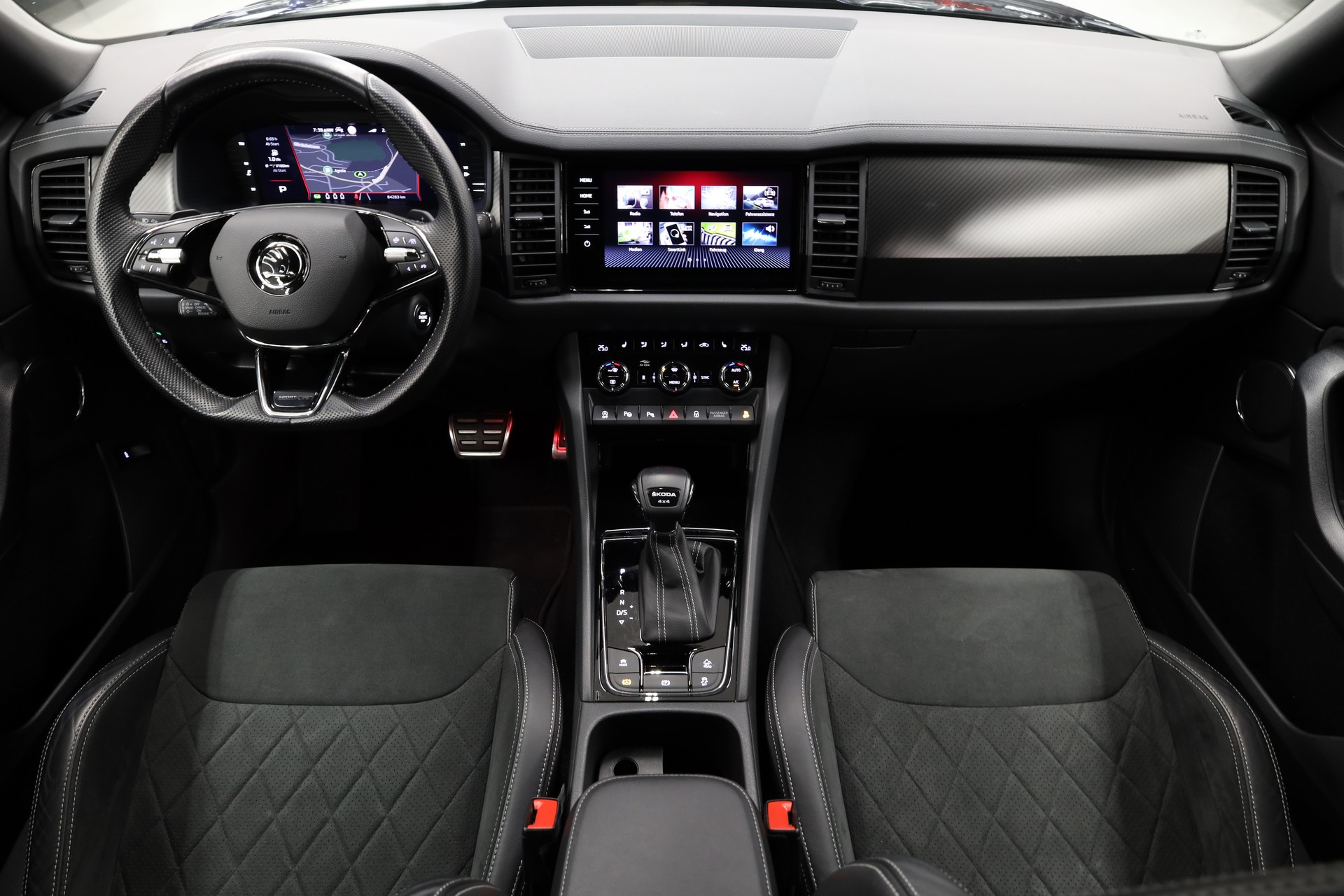 SKODA Kodiaq 2.0 TSI Sportline DSG-image-12