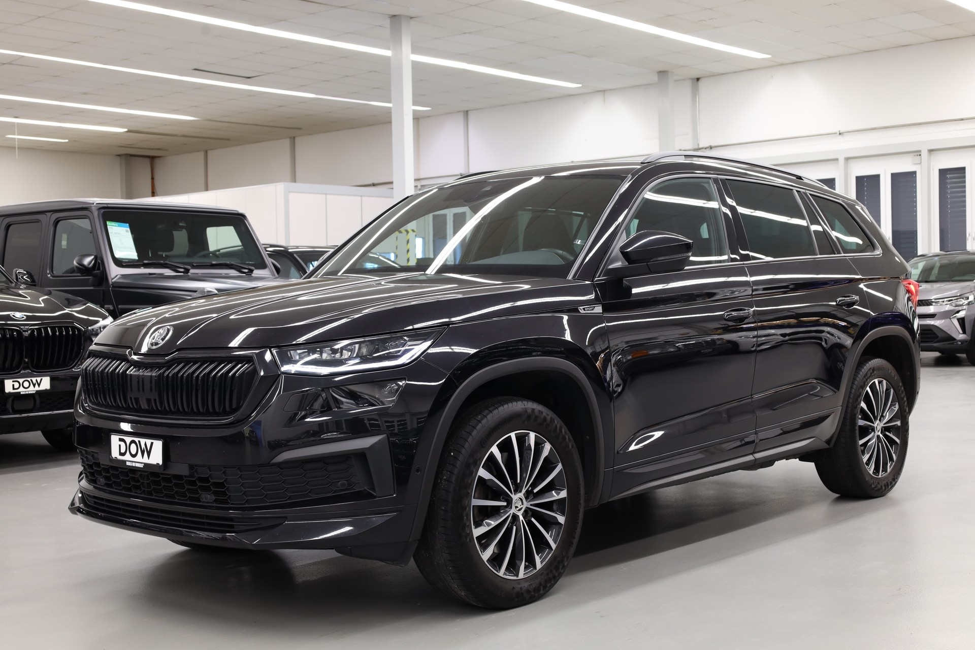 SKODA Kodiaq 2.0 TSI Sportline DSG-image-2
