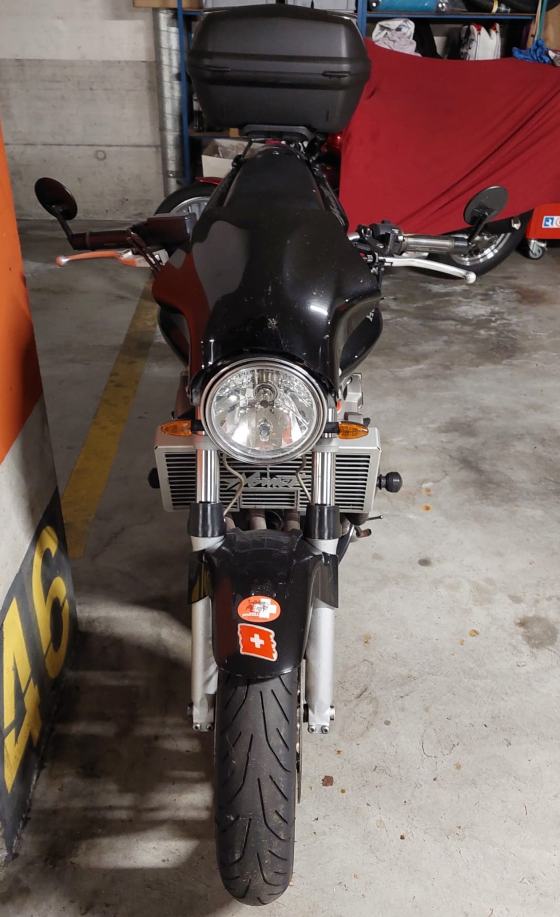 HONDA CB 900 F Hornet-image-2