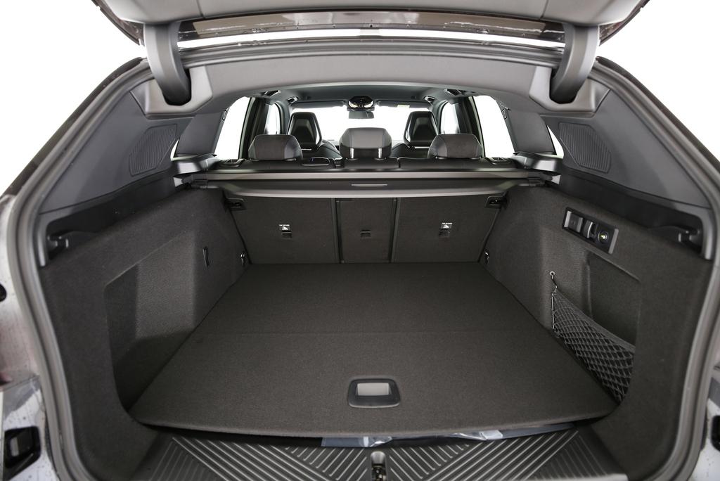 BMW X3 20i xDrive-image-6