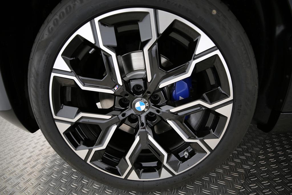 BMW X3 20i xDrive-image-2