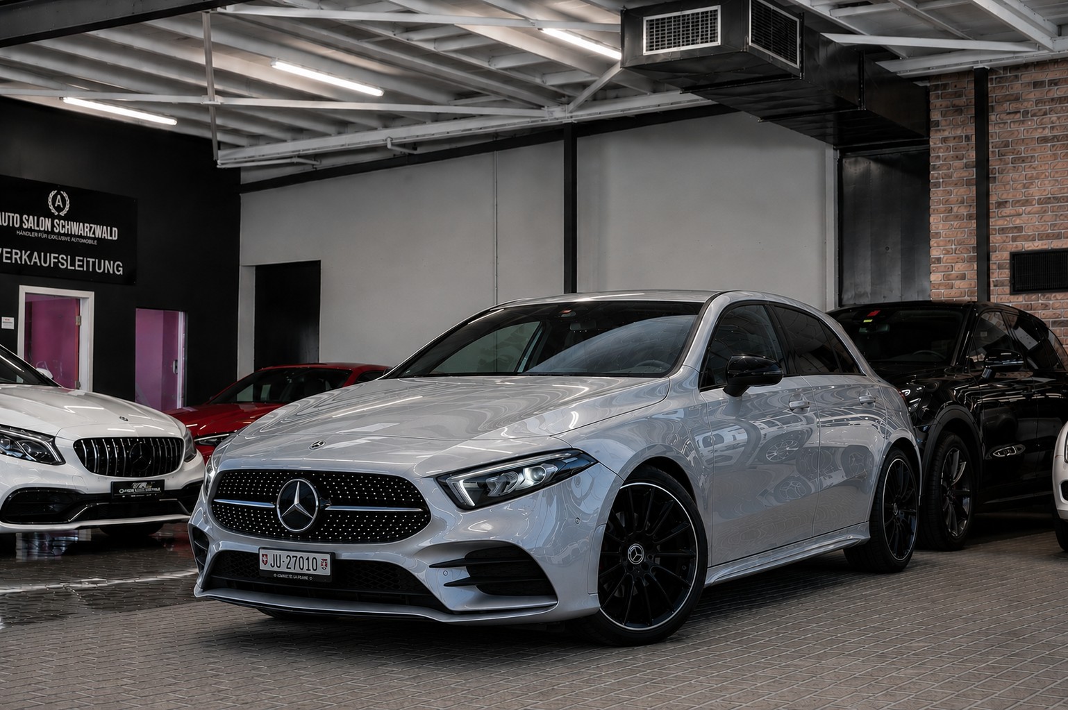 MERCEDES-BENZ A 200 AMG Line 7G-DCT *299CHF* GARANTIE 2027-image-0