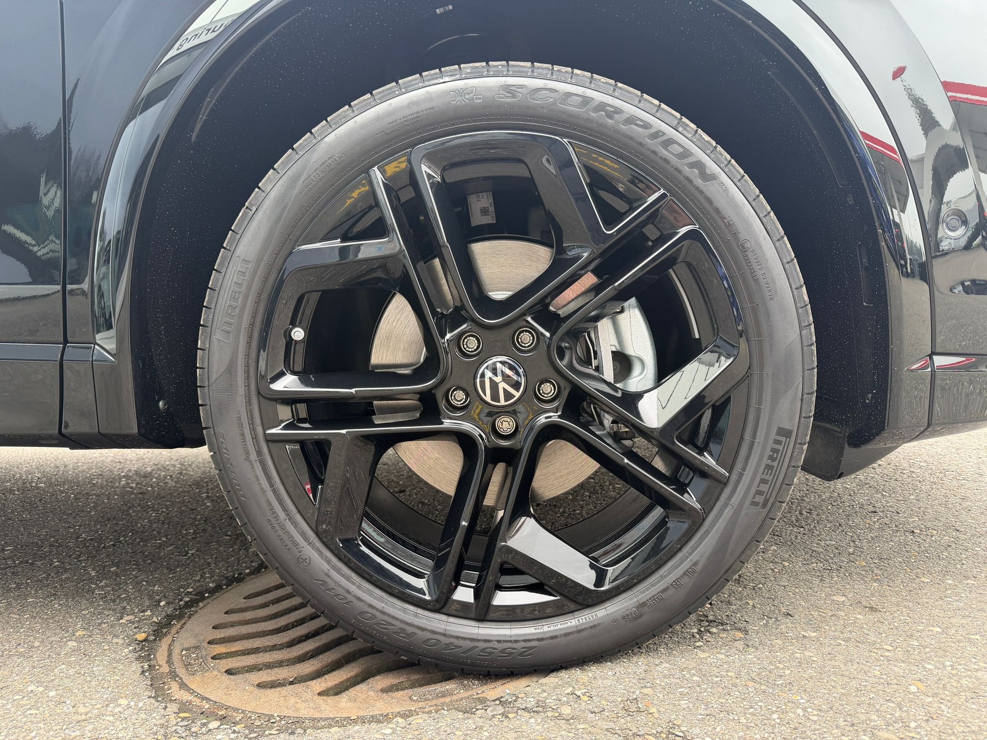 VW Tiguan 1.5 TSI evo2 eHybrid R-Line DSG-image-9