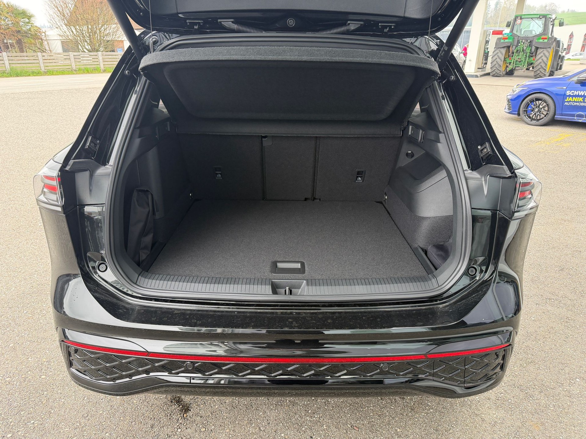 VW Tiguan 1.5 TSI evo2 eHybrid R-Line DSG-image-26