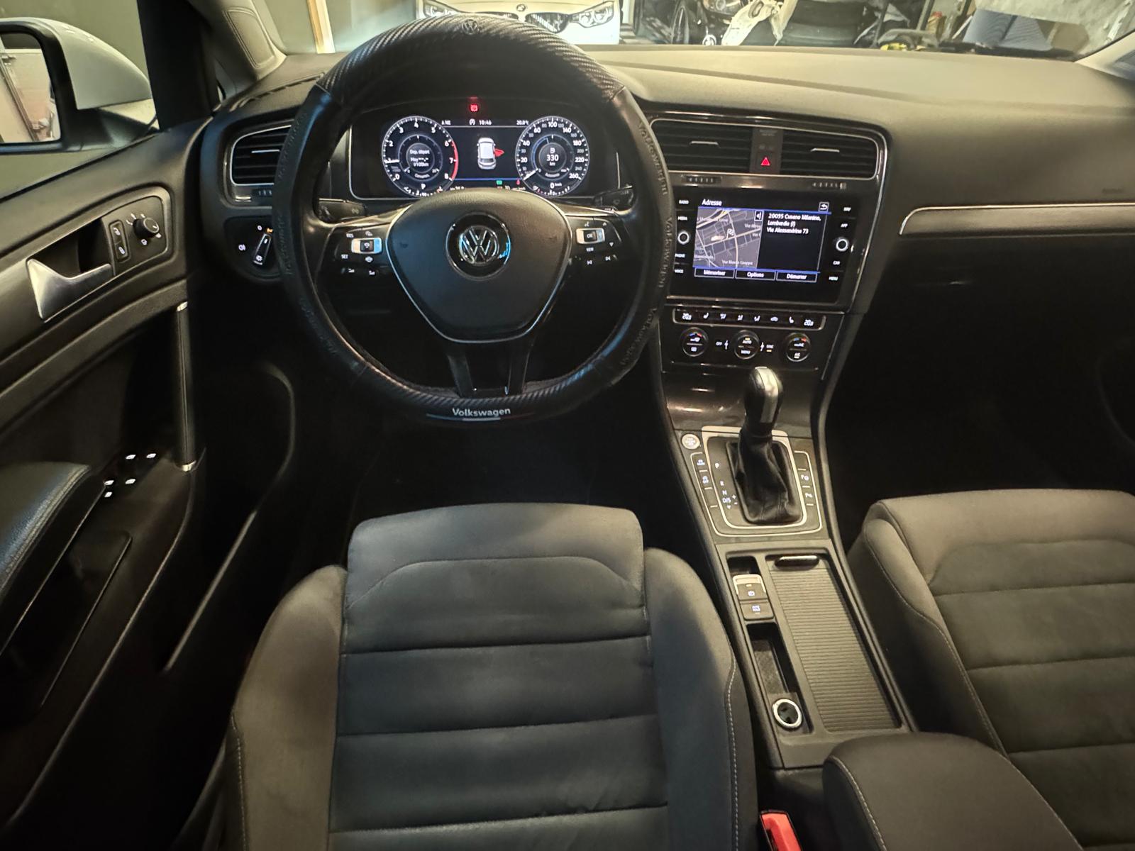 VW Golf 1.5 TSI R-Line Edition 45 DSG-image-15