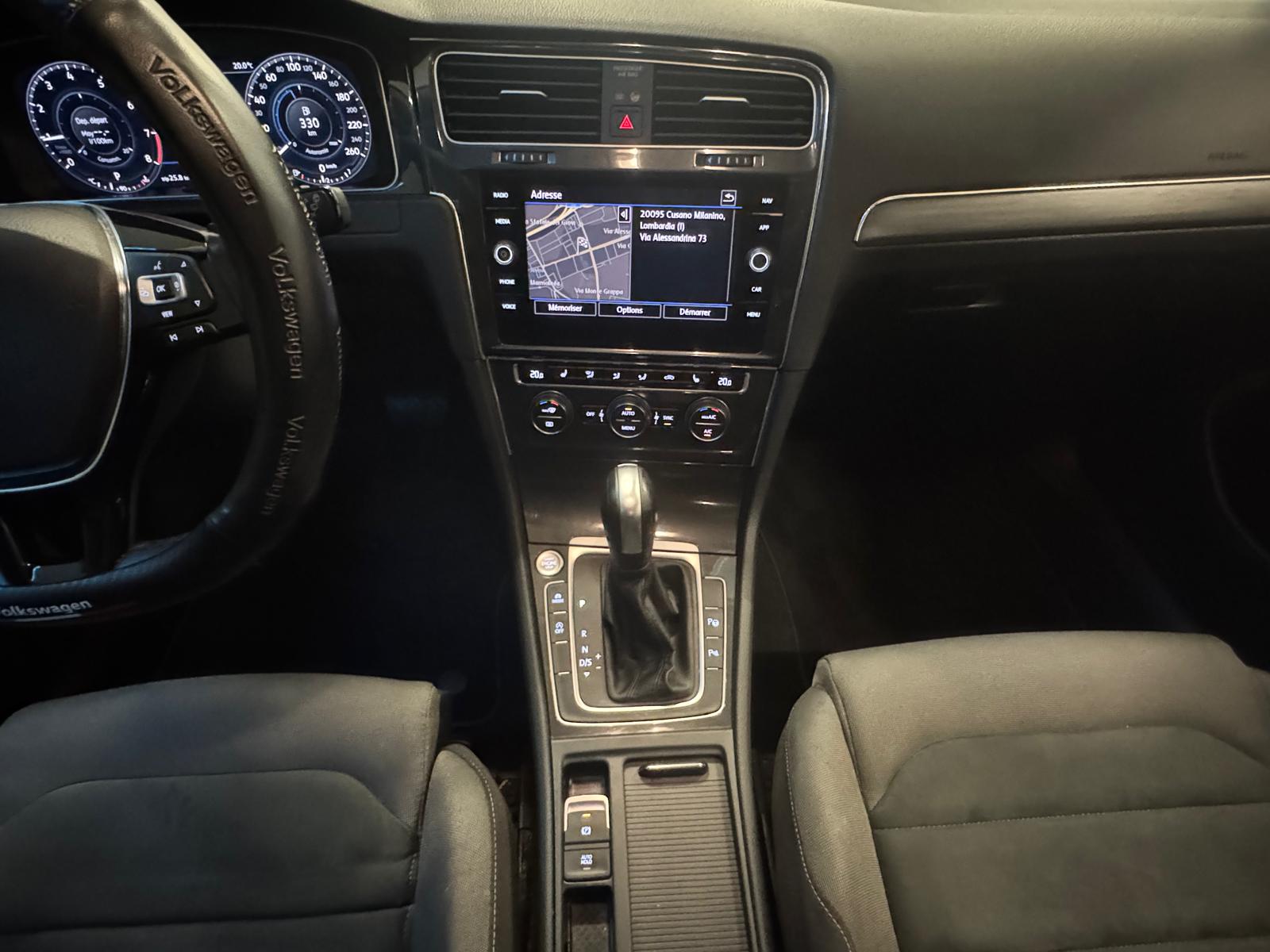 VW Golf 1.5 TSI R-Line Edition 45 DSG-image-14