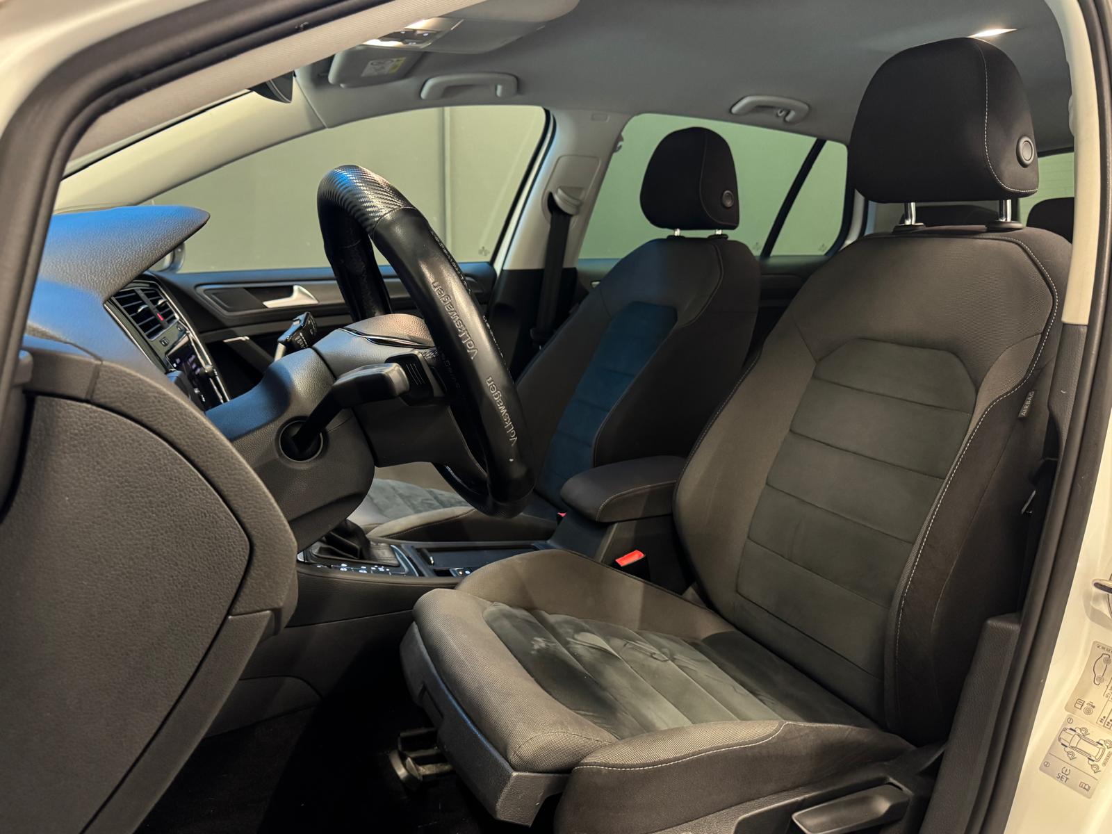VW Golf 1.5 TSI R-Line Edition 45 DSG-image-9